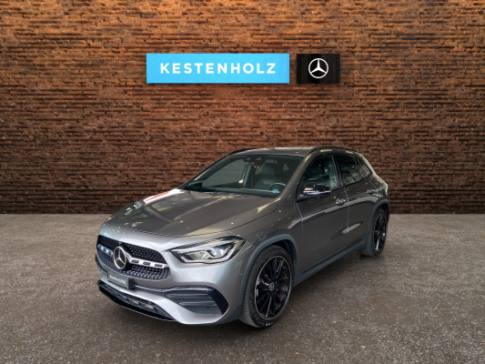 MERCEDES-BENZ GLA 200 AMG Line-image-0