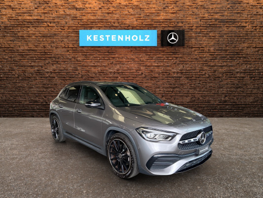 MERCEDES-BENZ GLA 200 AMG Line-image-1