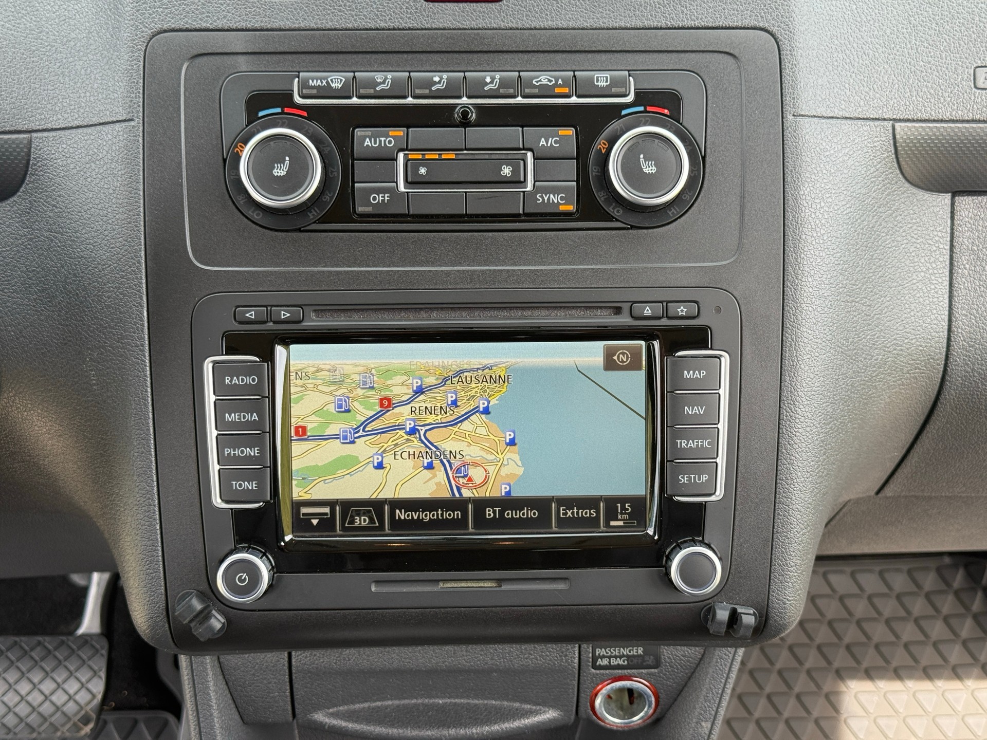 VW 2.0 TDI Maxi Highline DSG 4M-image-12