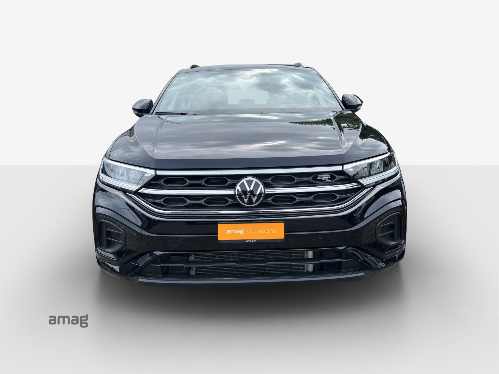 VW T-Roc 2.0 TSI R-Line DSG 4Motion-image-0