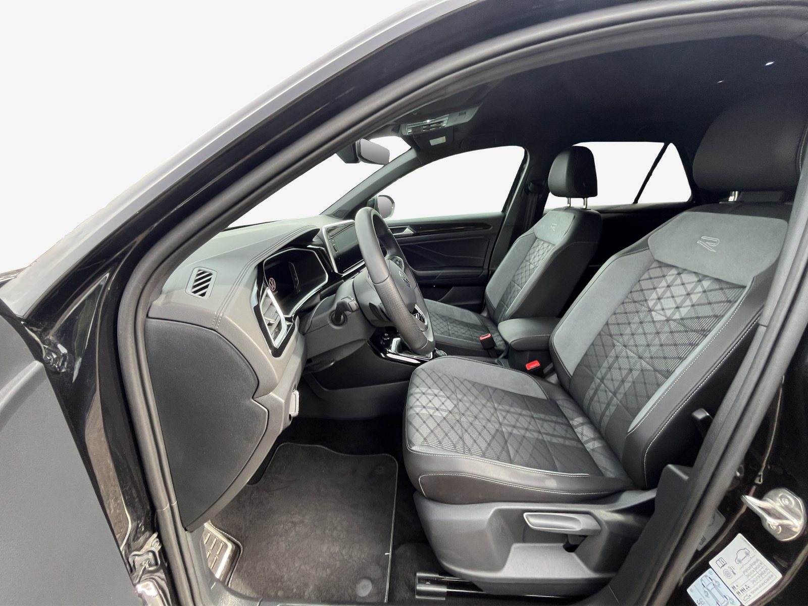VW T-Roc 2.0 TSI R-Line DSG 4Motion-image-7
