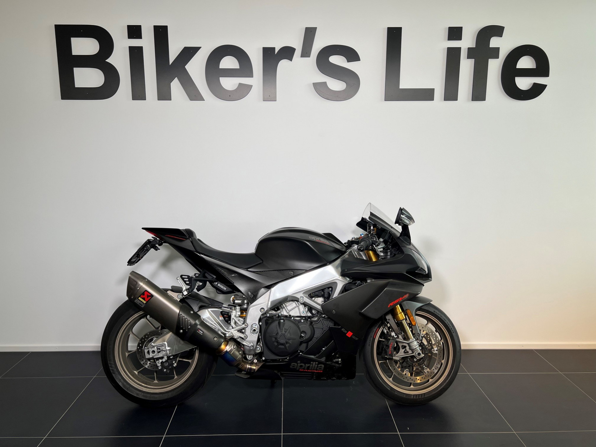 APRILIA RSV4 1100 RF