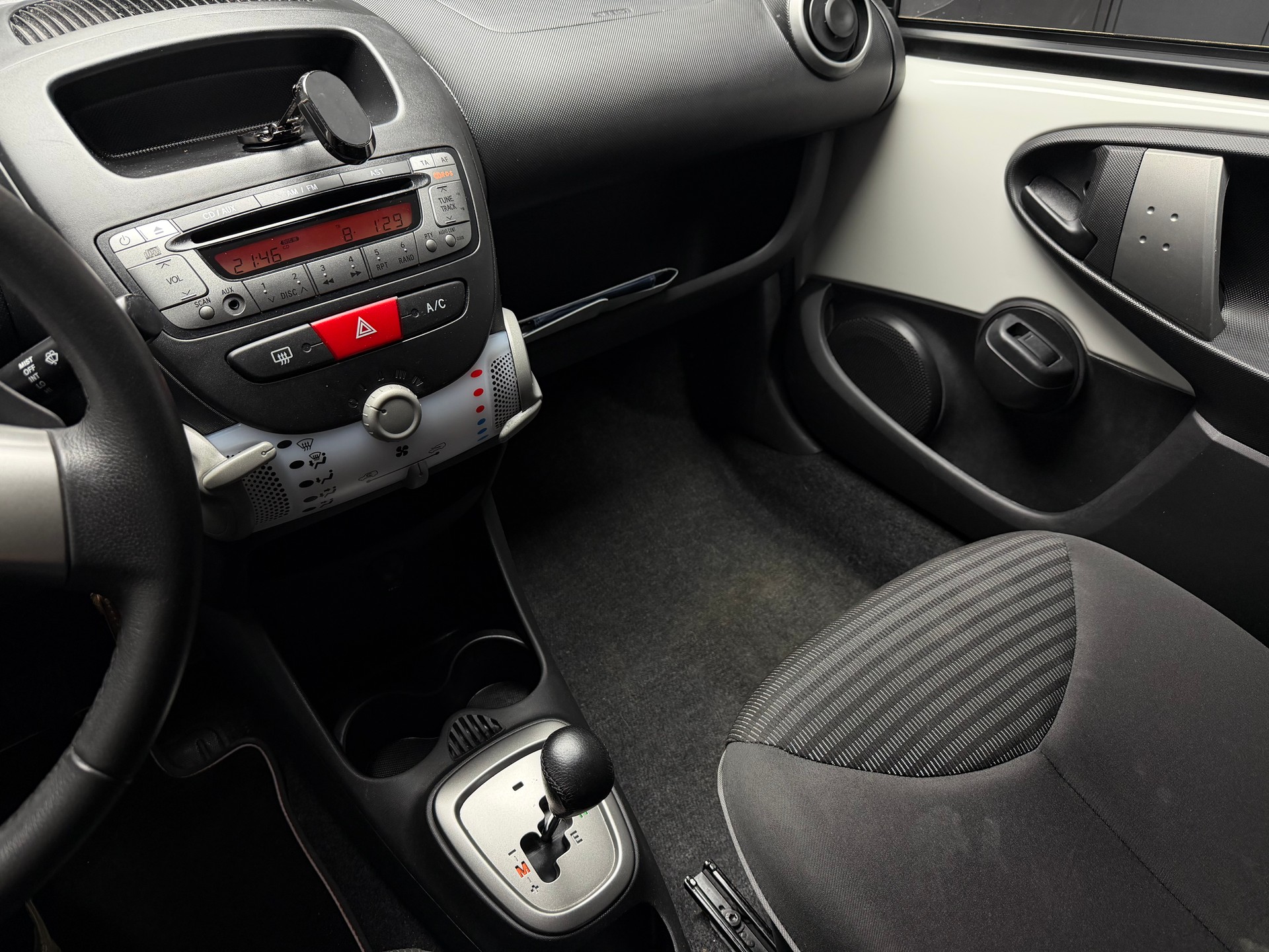 PEUGEOT 107 1.0 Style • ab MfK, wenig KM-image-11