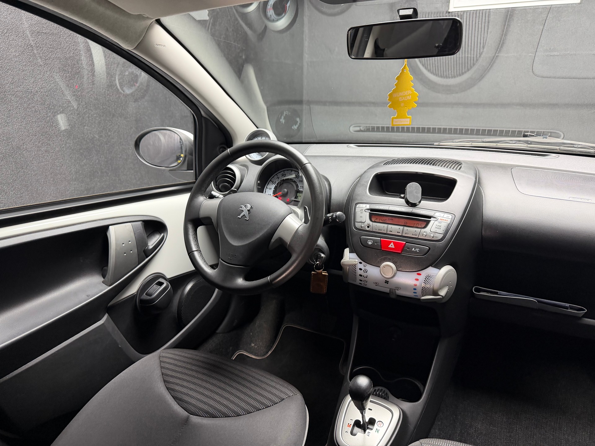 PEUGEOT 107 1.0 Style • ab MfK, wenig KM-image-7