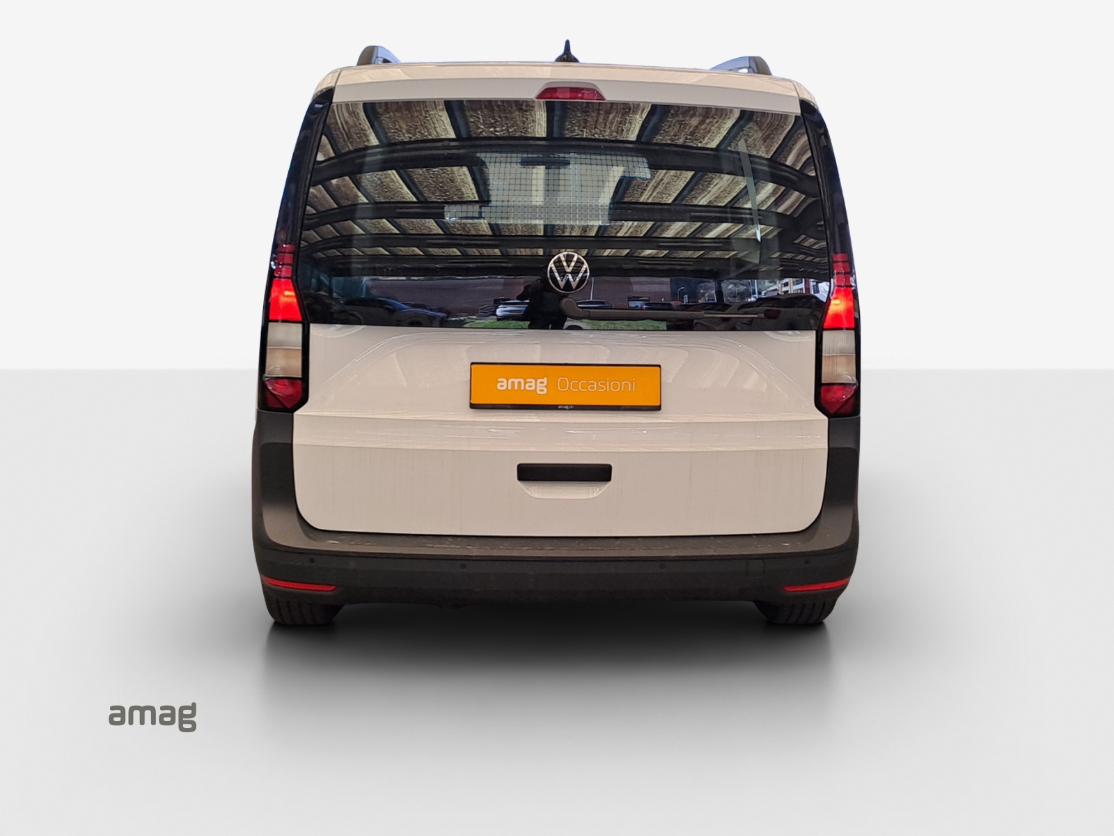 VW Caddy Cargo 2.0TDI-image-3