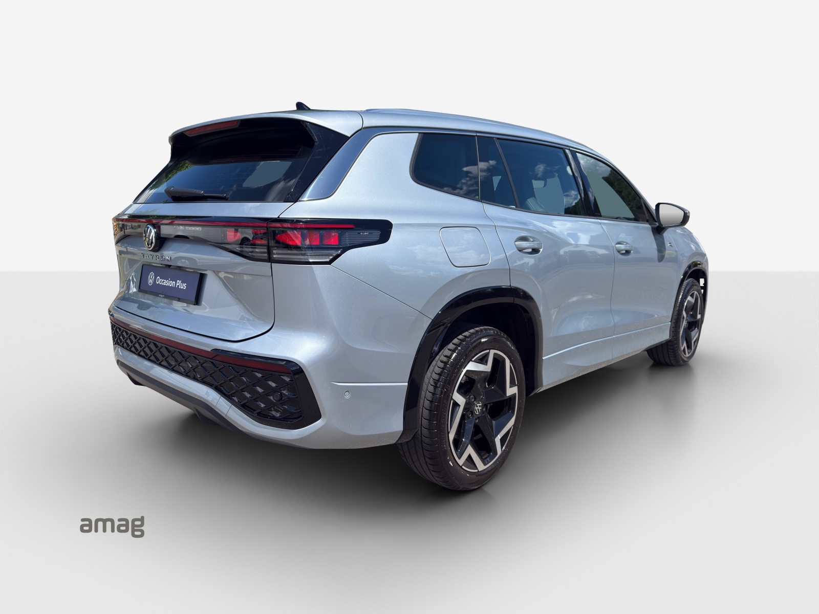 VW Tayron 2.0 TSI R-Line DSG 4Motion-image-4