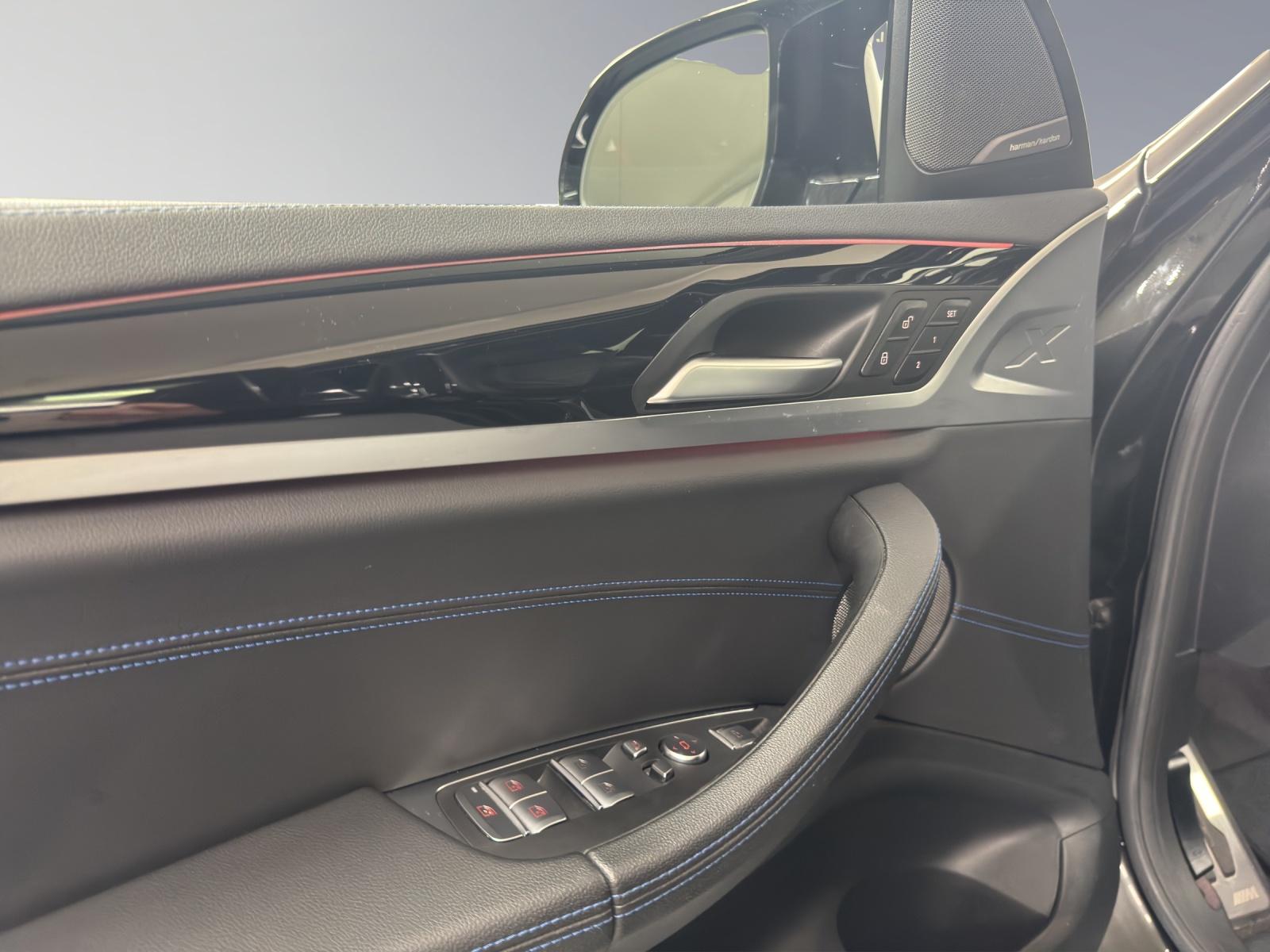BMW X3 M40i-image-12