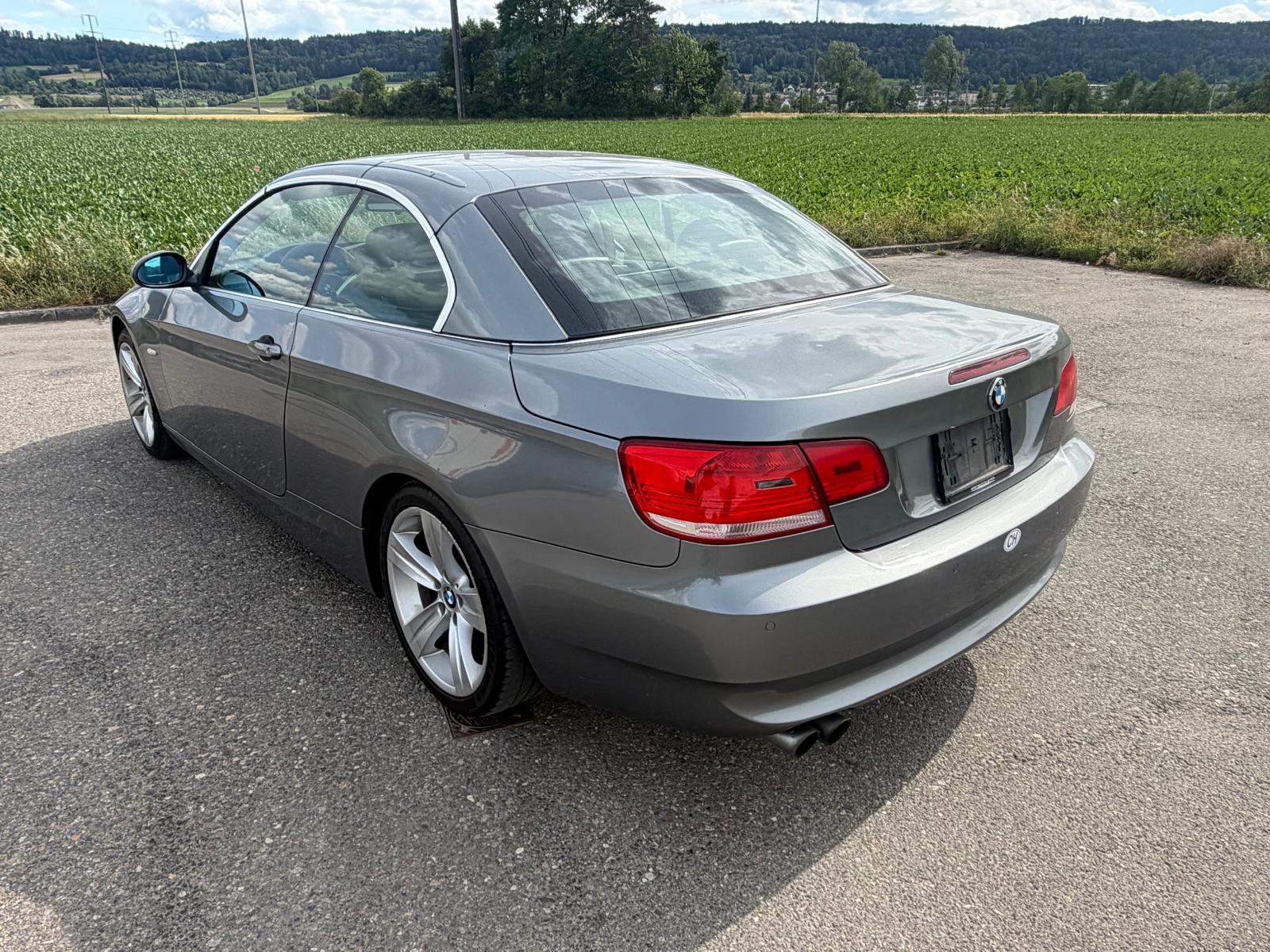 BMW 325-image-7