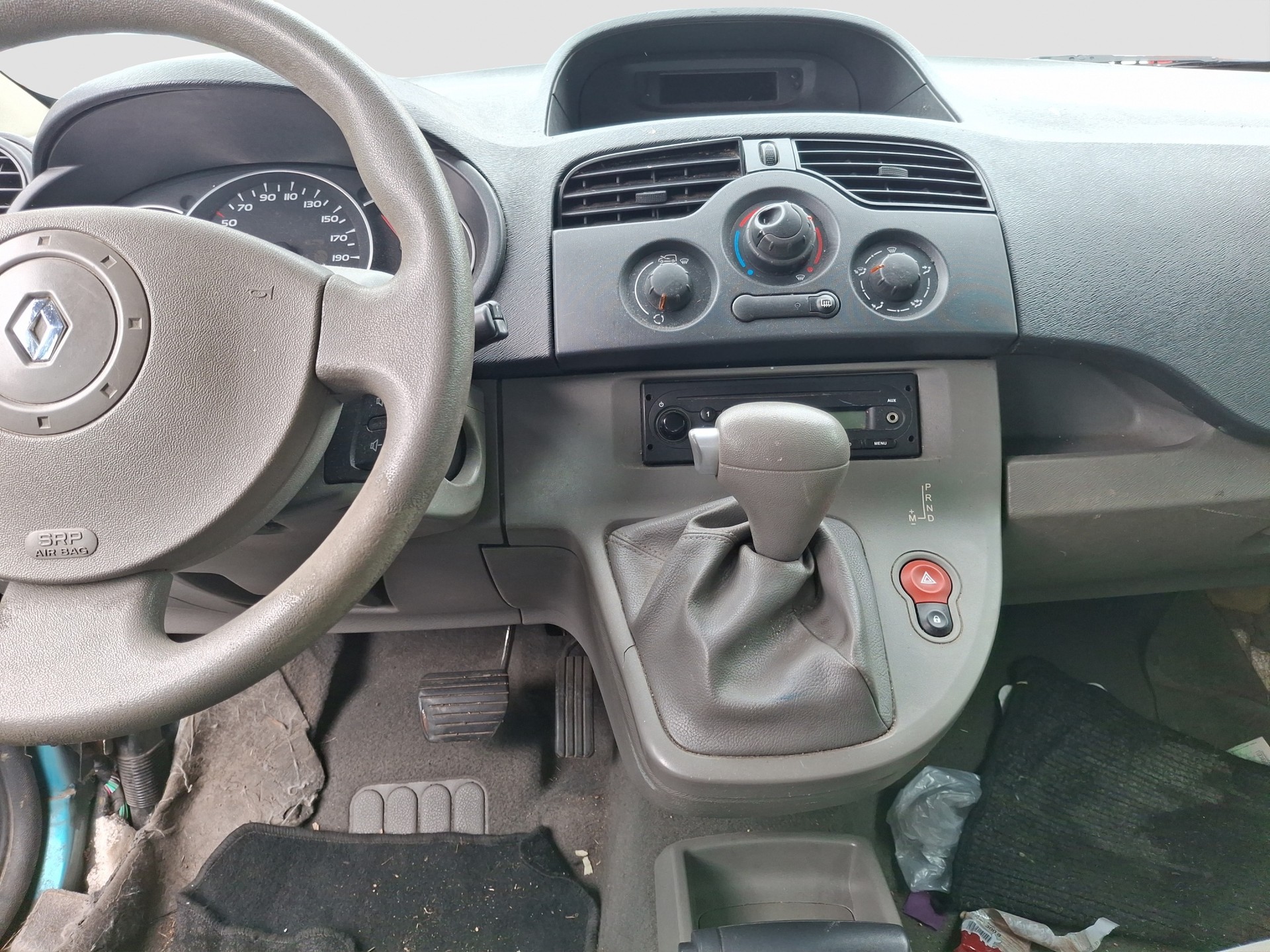 RENAULT Kangoo 1.6 16V Expression Automatic-image-4