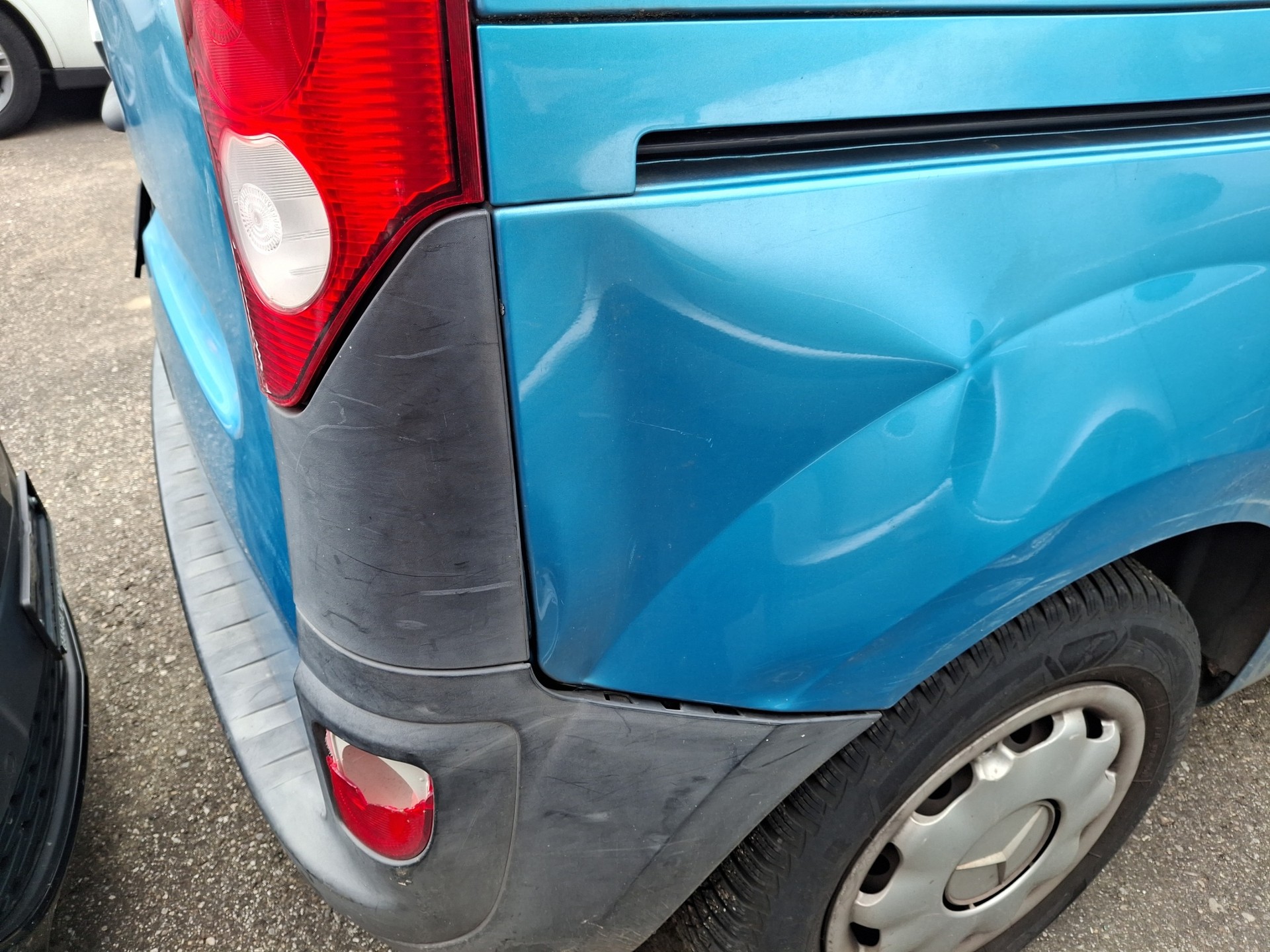 RENAULT Kangoo 1.6 16V Expression Automatic-image-9