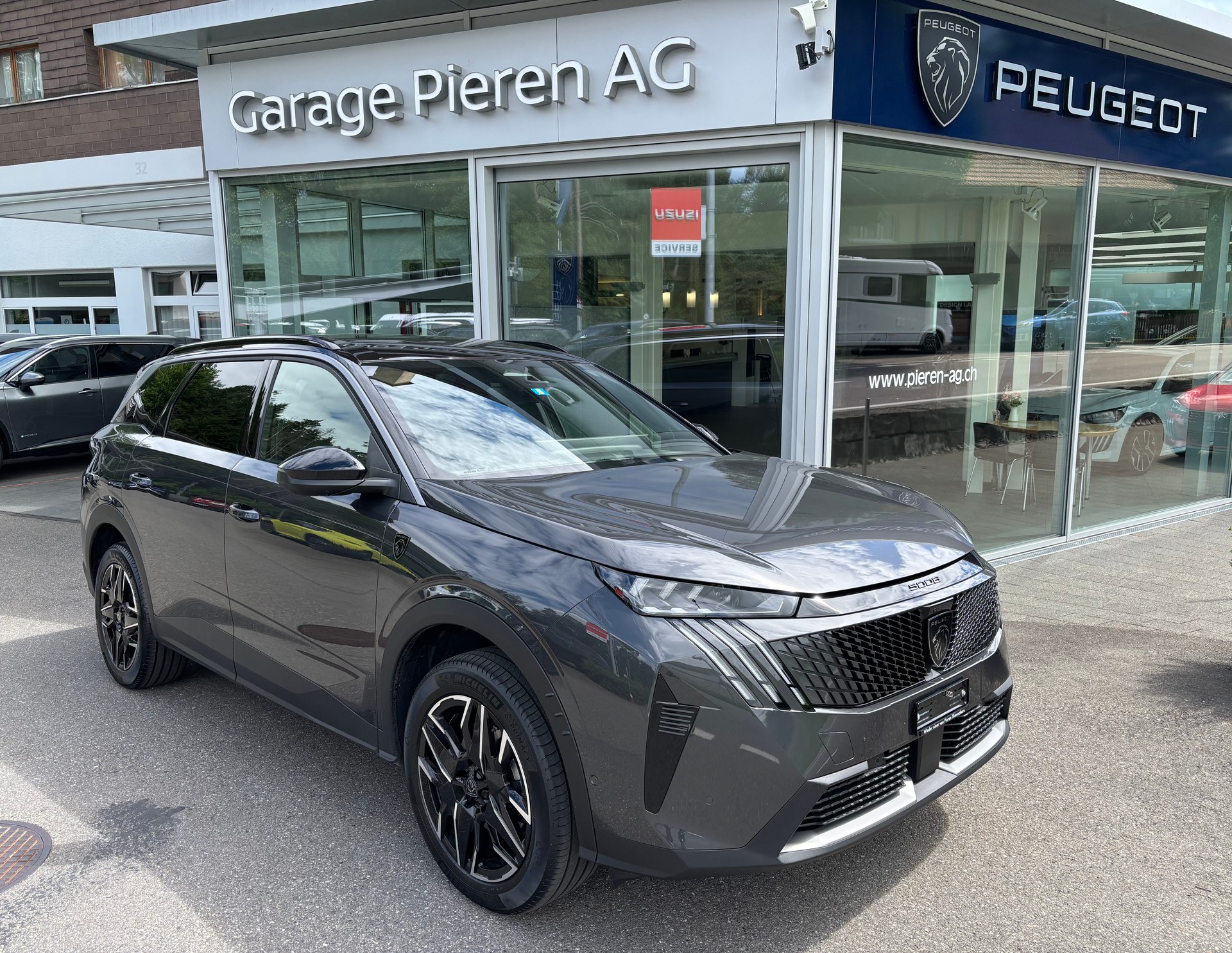 PEUGEOT 5008 145 e-DCS6 GT-image-0