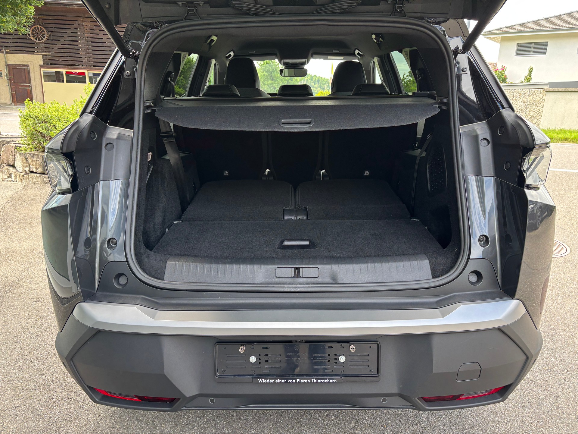 PEUGEOT 5008 145 e-DCS6 GT-image-3