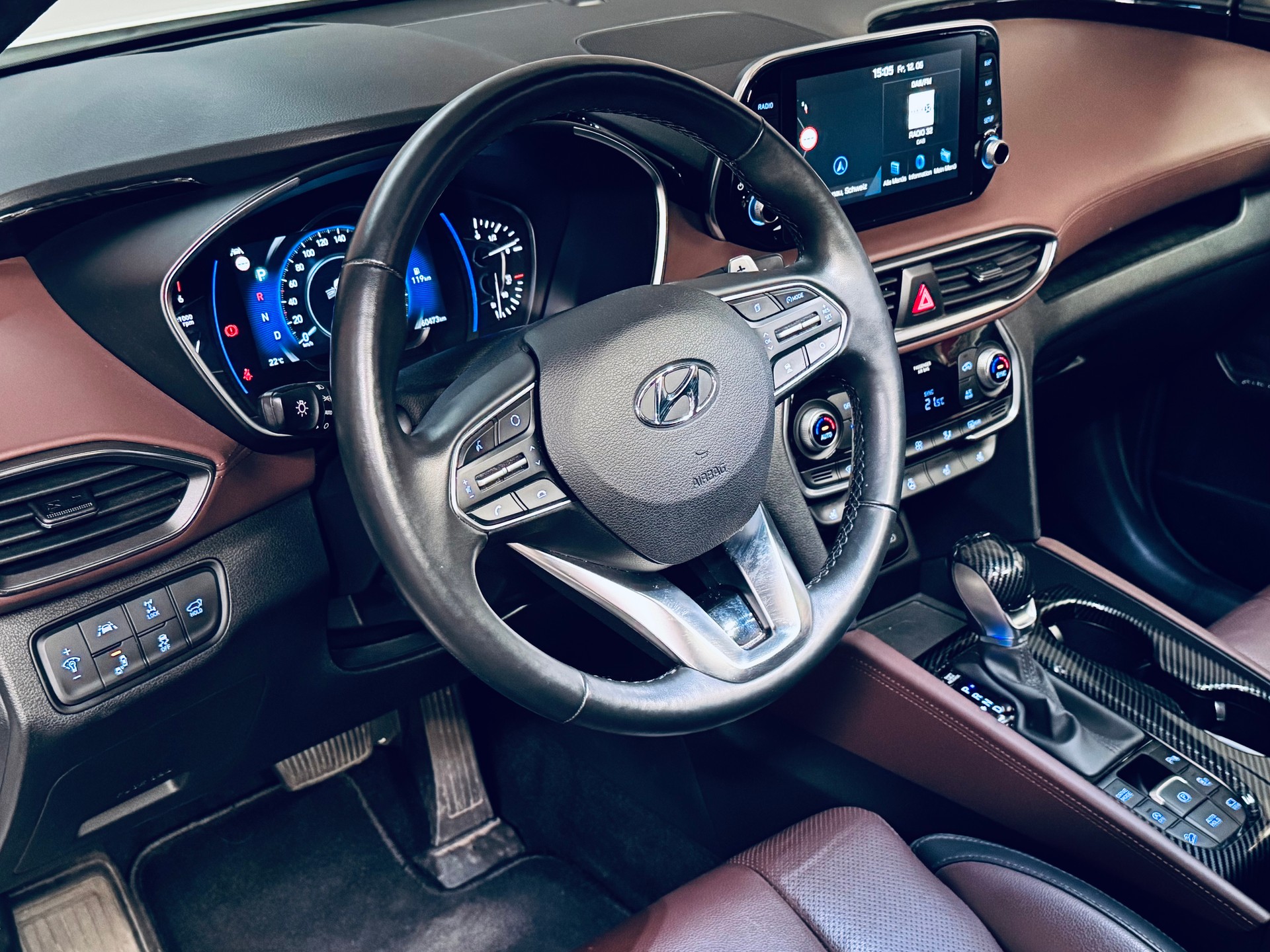 HYUNDAI Santa Fe 2.2 CRDI Vertex 4WD Automatic-image-15
