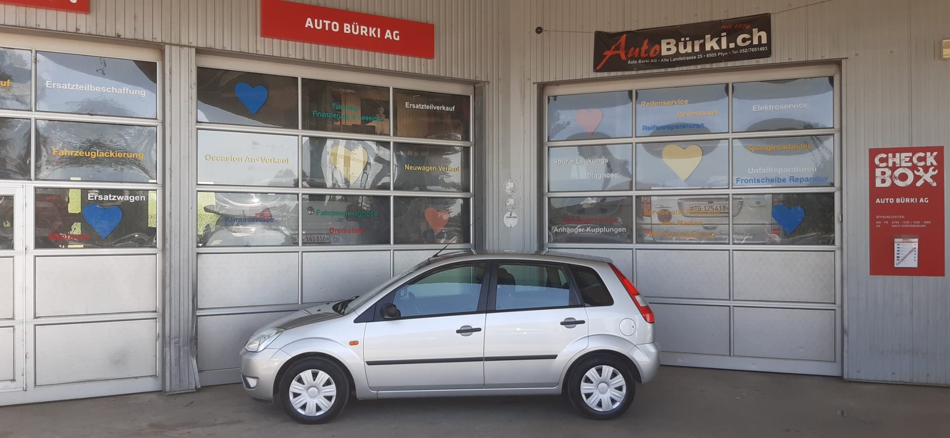 FORD Fiesta 1.4 16V Ambiente-image-0
