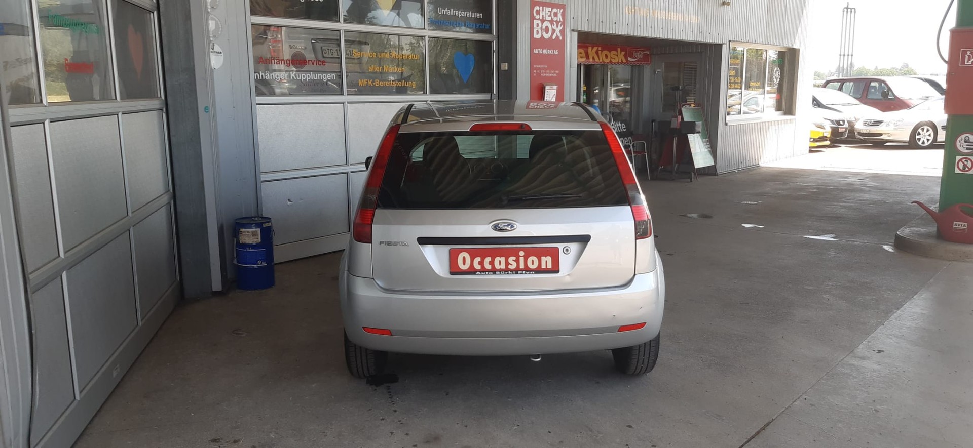FORD Fiesta 1.4 16V Ambiente-image-7