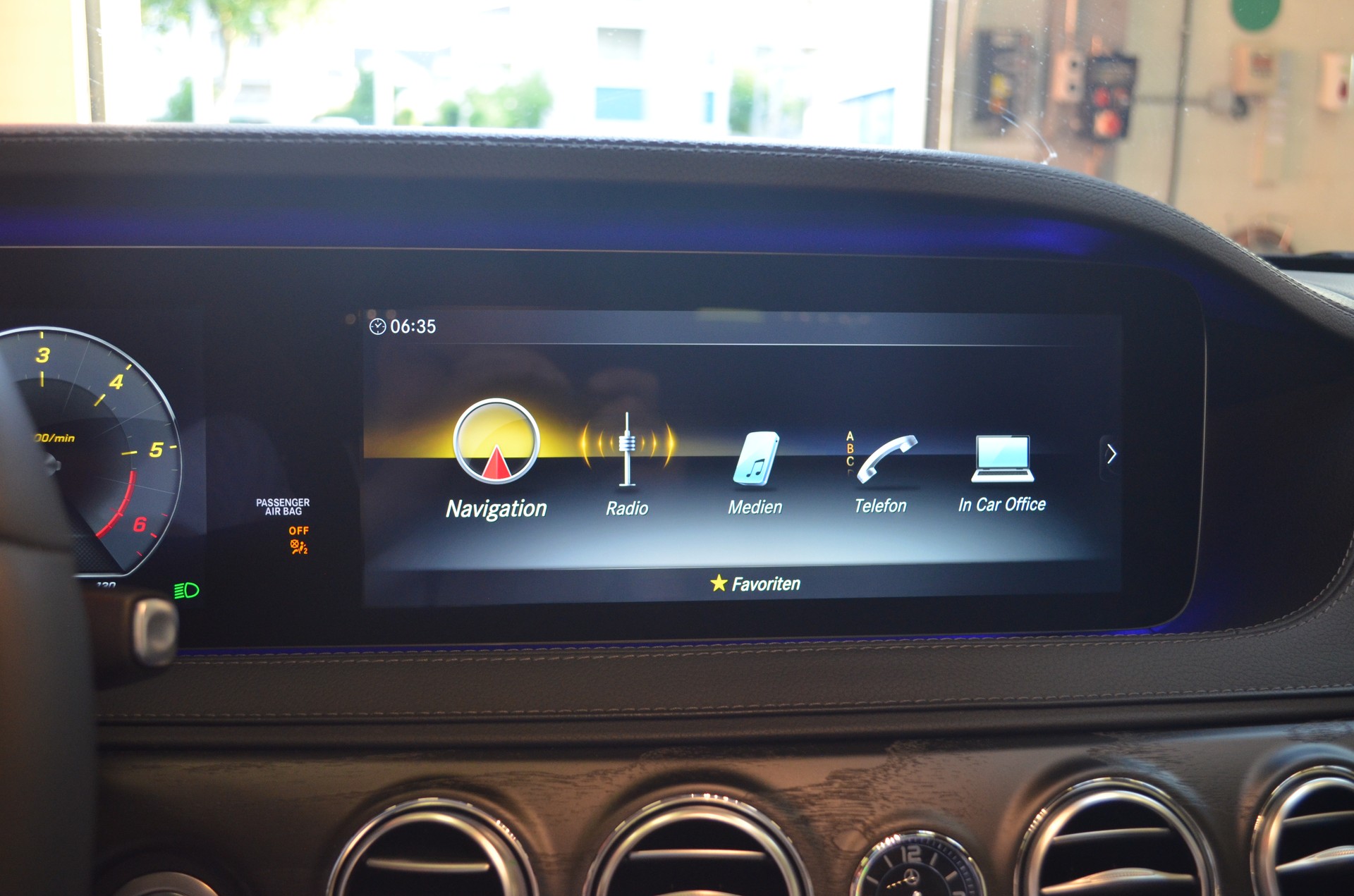 MERCEDES-BENZ S 400 d 4Matic 9G-Tronic-image-8