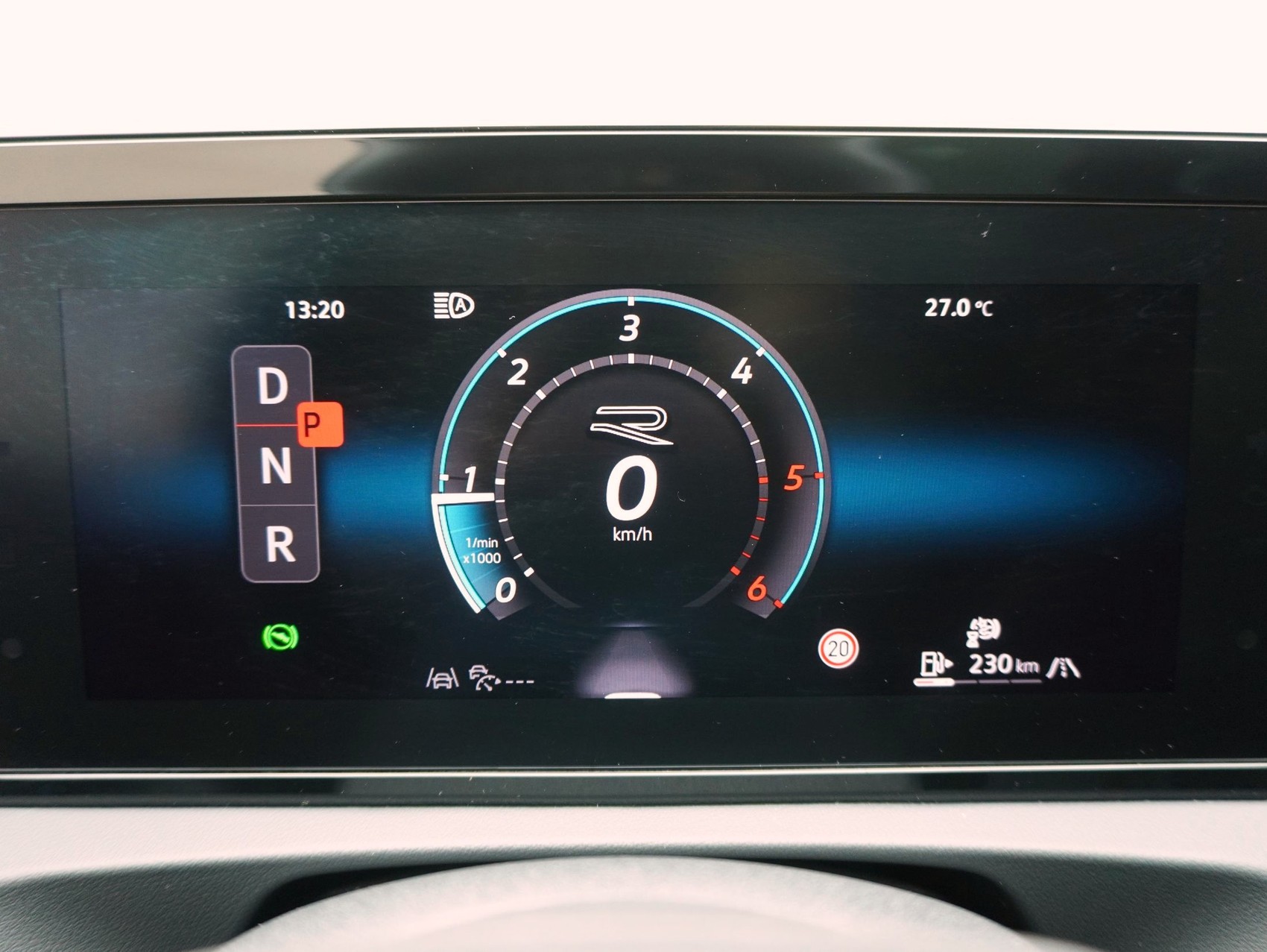VW Tiguan 2.0 TDI DSG R-Line Black Style 4Motion (2025)-image-17