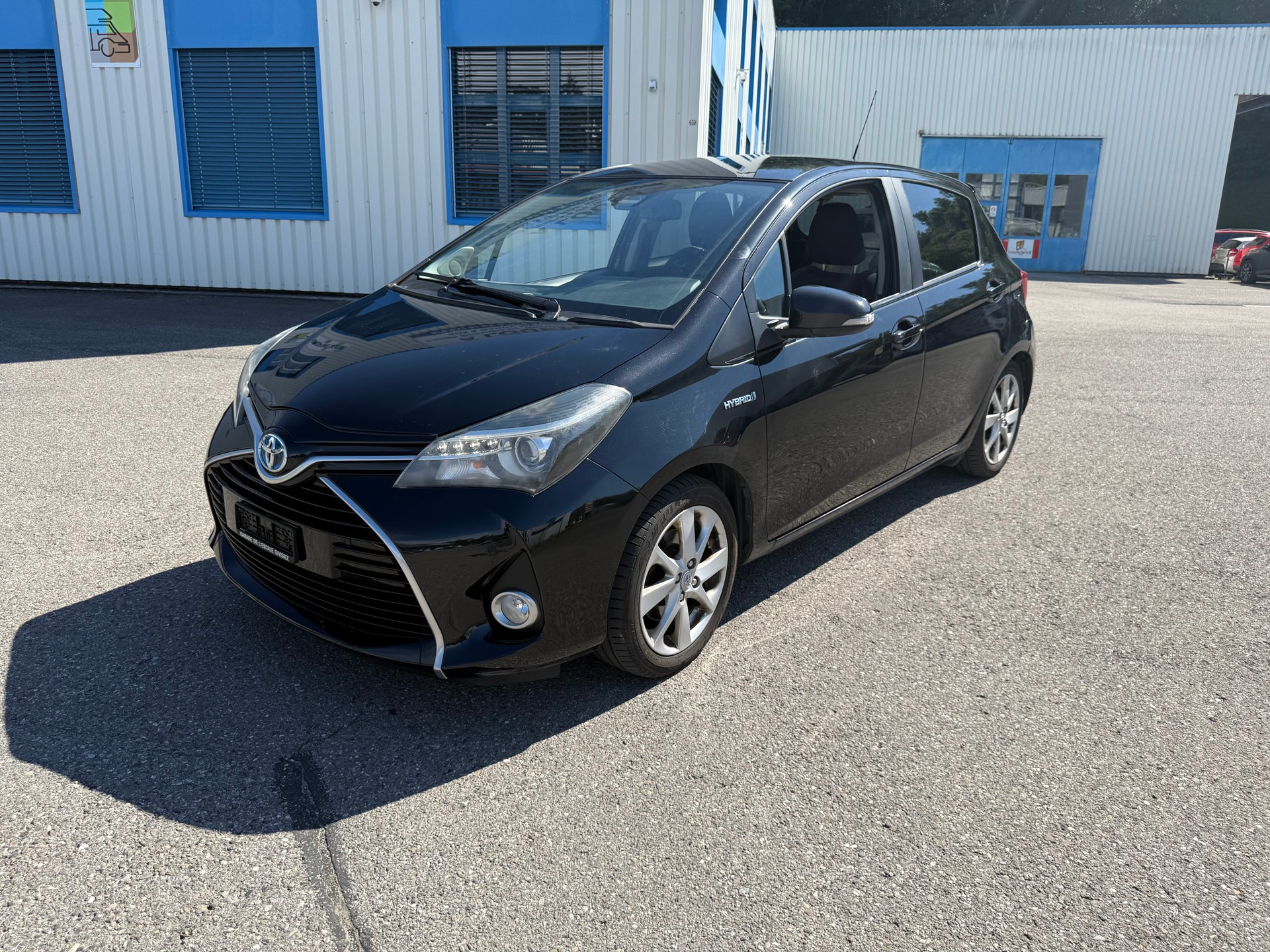 TOYOTA Yaris 1.5 VVT-i Hybrid Luna e-CVT-image-0