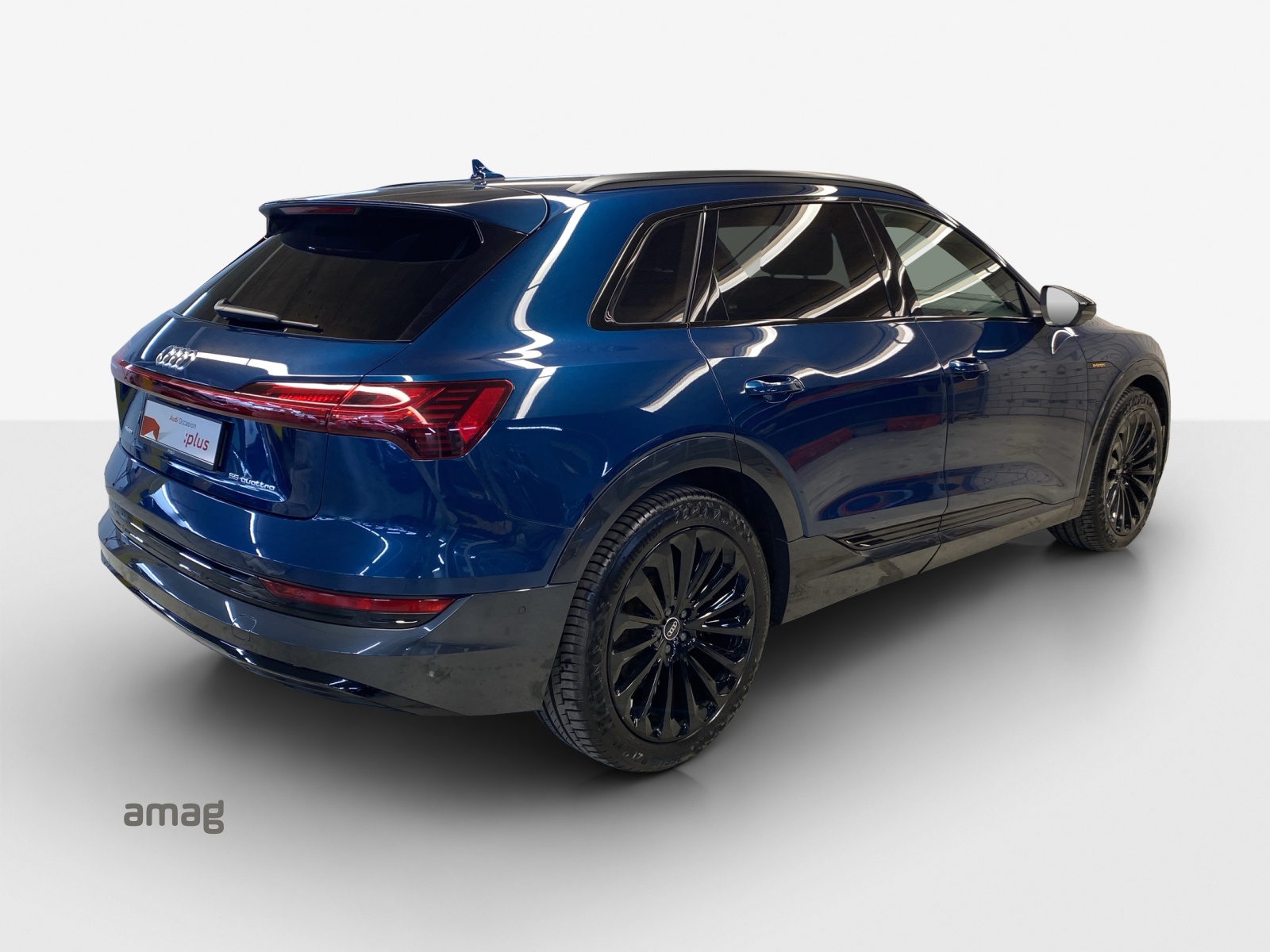 AUDI e-tron 55 Advanced quattro-image-5