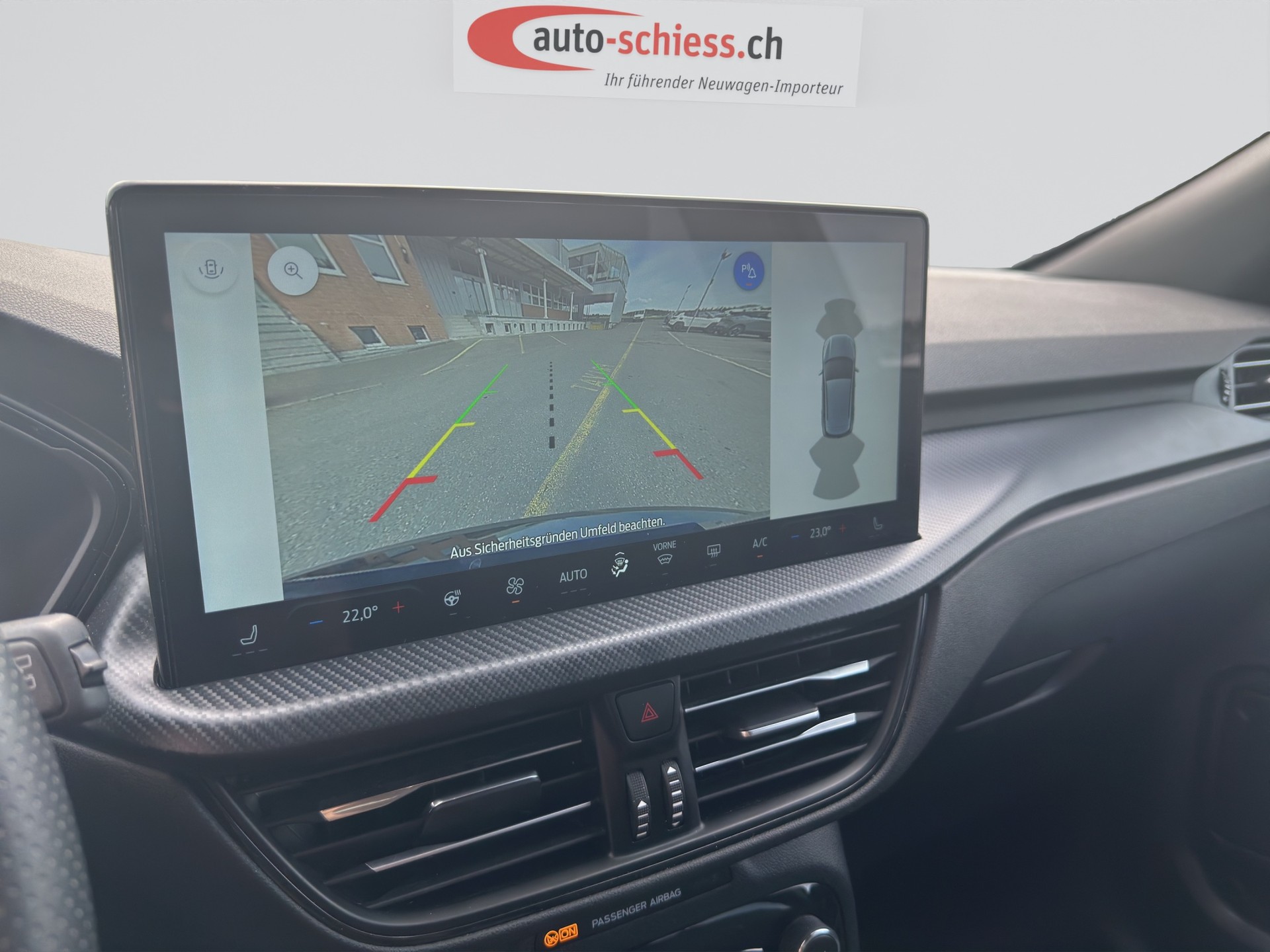 FORD Kuga 2.5 FHEV ST-Line-image-12