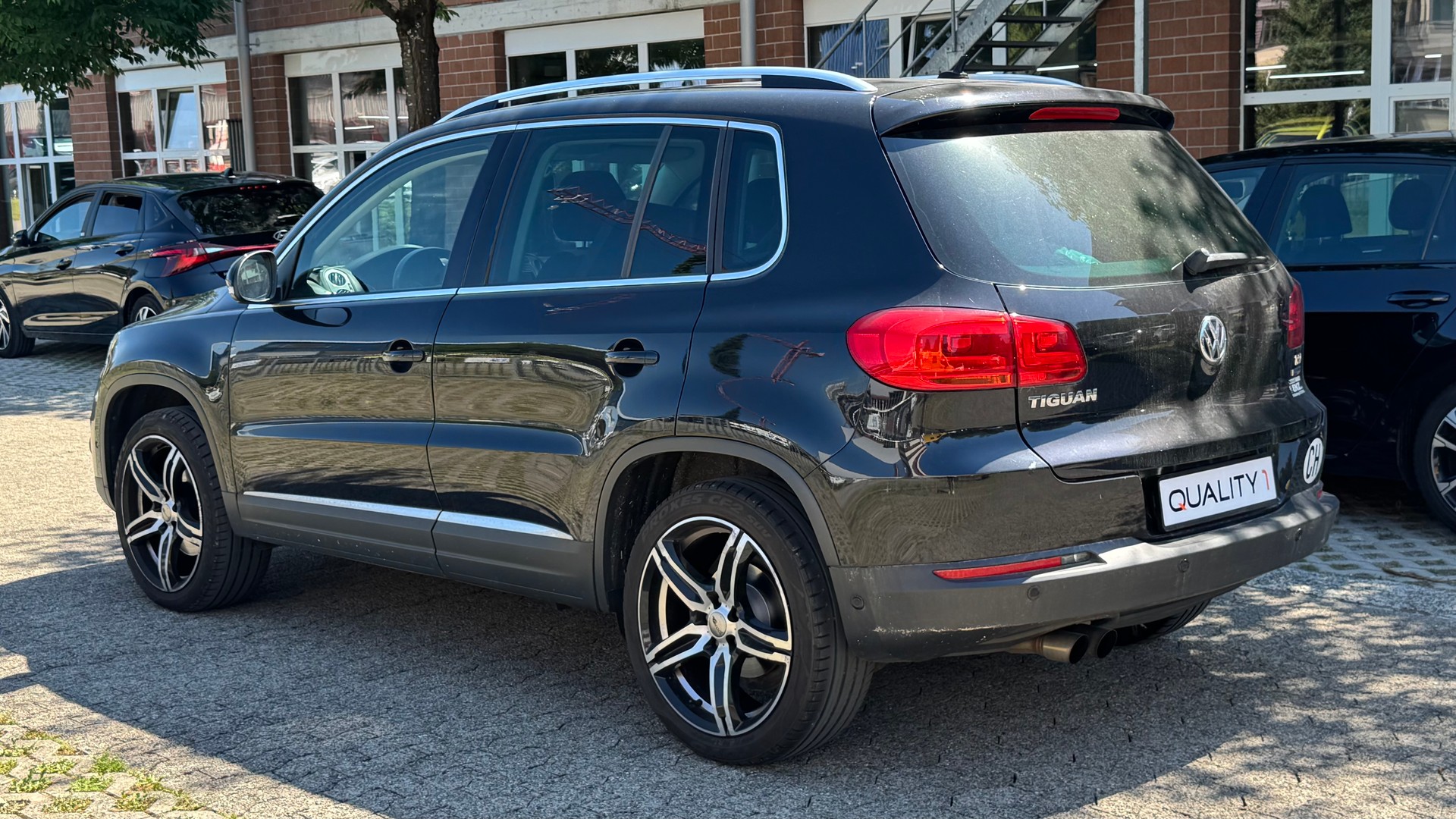 VW Tiguan 1.4 TSI Sport&Style-image-4