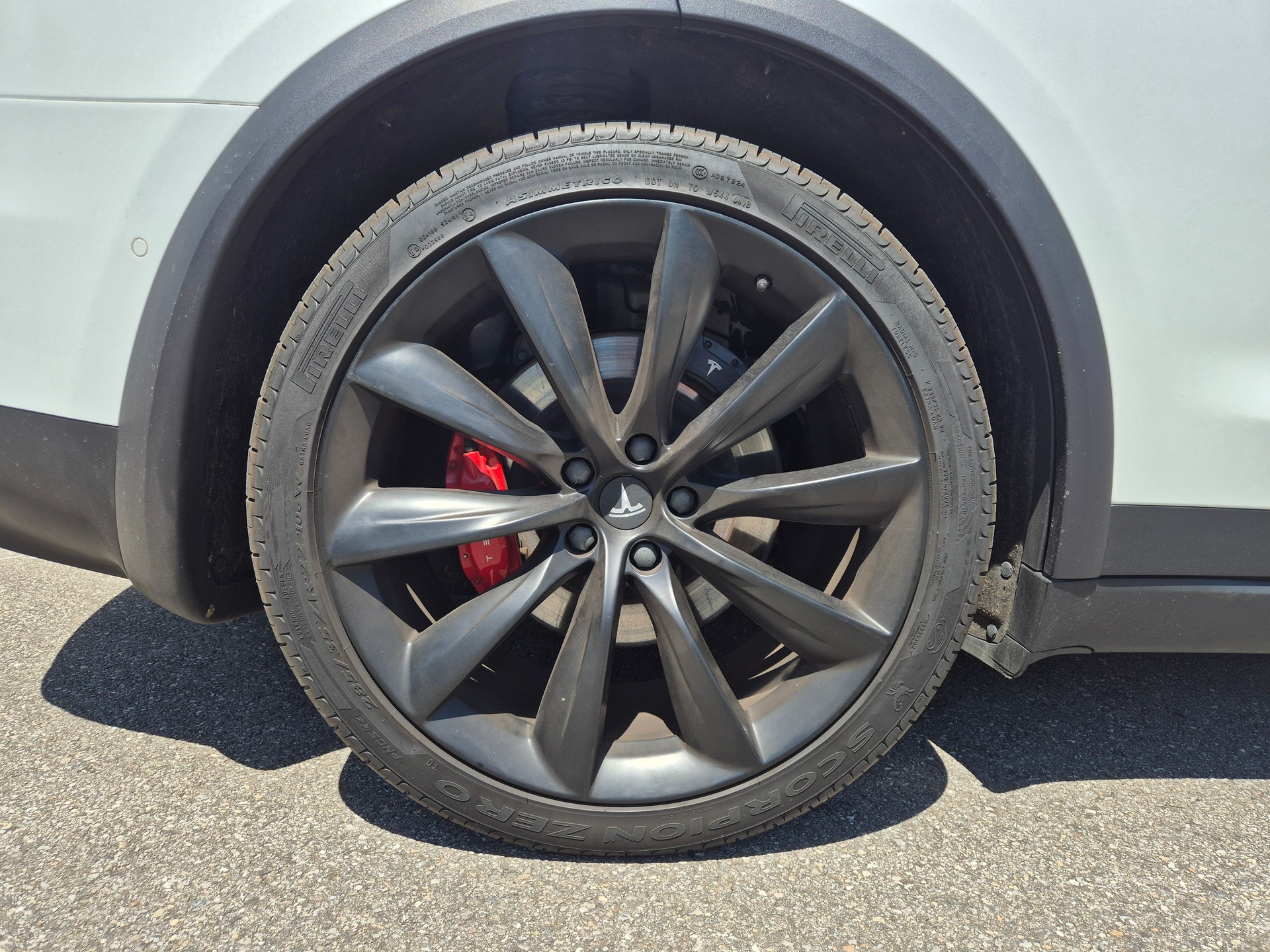 TESLA Model X 100 D Performance --image-21