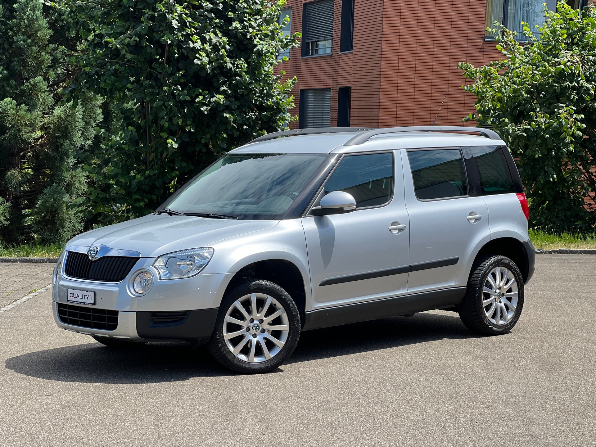 SKODA Yeti 2.0 TDI Ambition 4x4 DSG-image-1