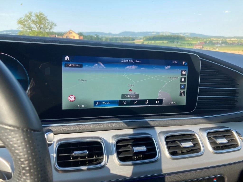 MERCEDES-BENZ GLE 350 e 4Matic AMG Line 9G-Tronic-image-12