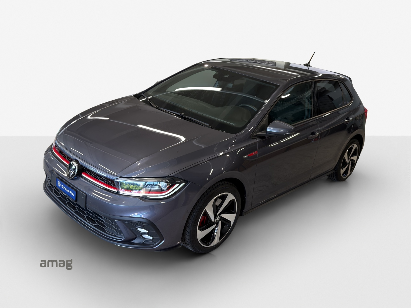 VW Polo 2.0 TSI GTI DSG-image-13