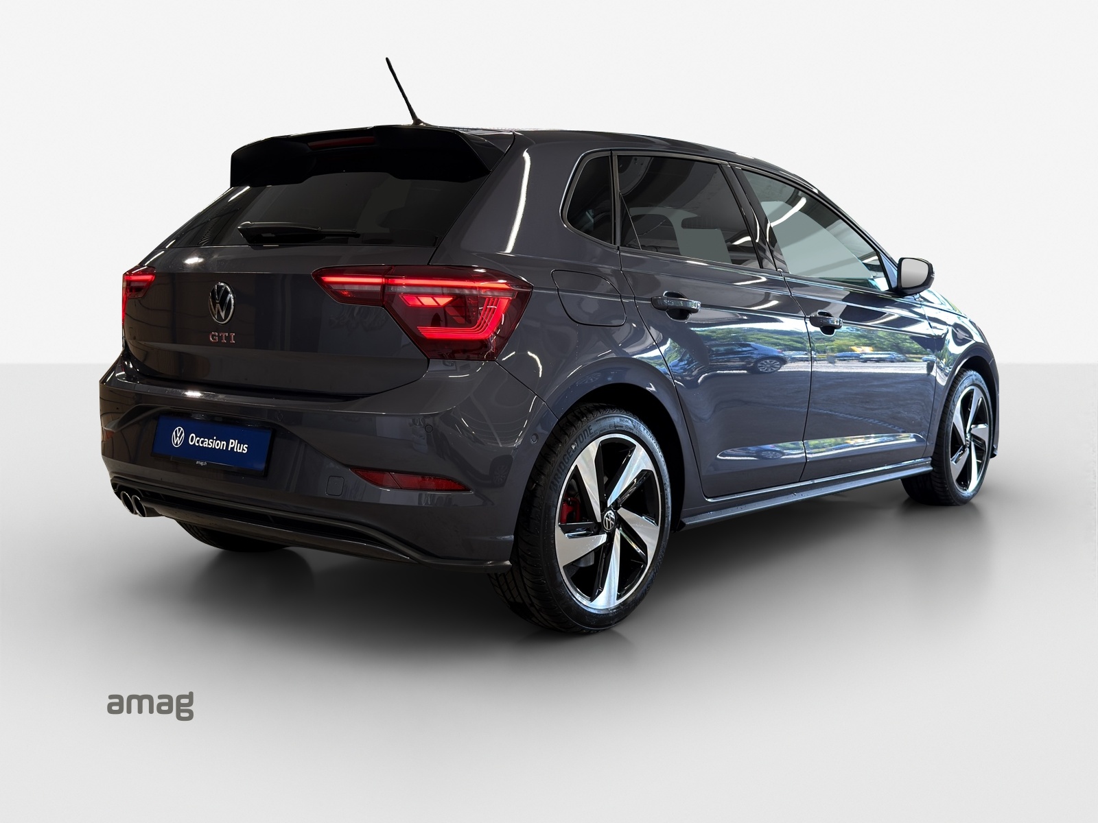 VW Polo 2.0 TSI GTI DSG-image-4