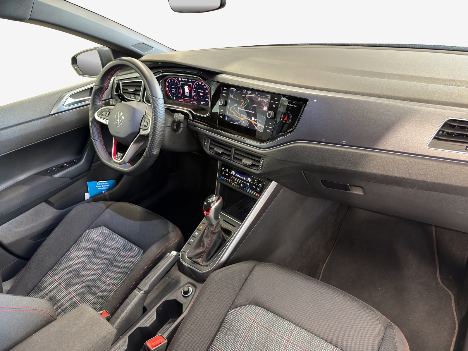 VW Polo 2.0 TSI GTI DSG-image-15
