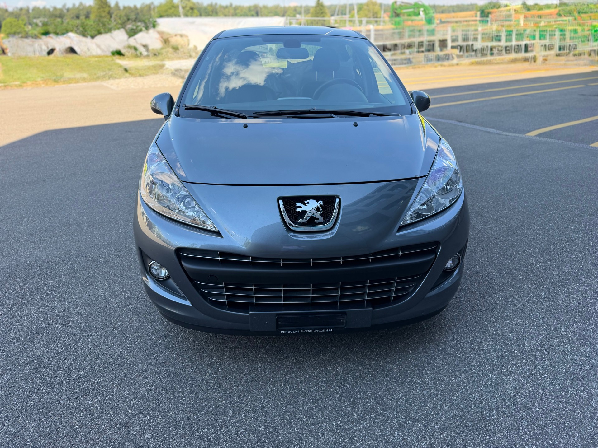 PEUGEOT 207 1.6 16V Swiss Edition-image-24
