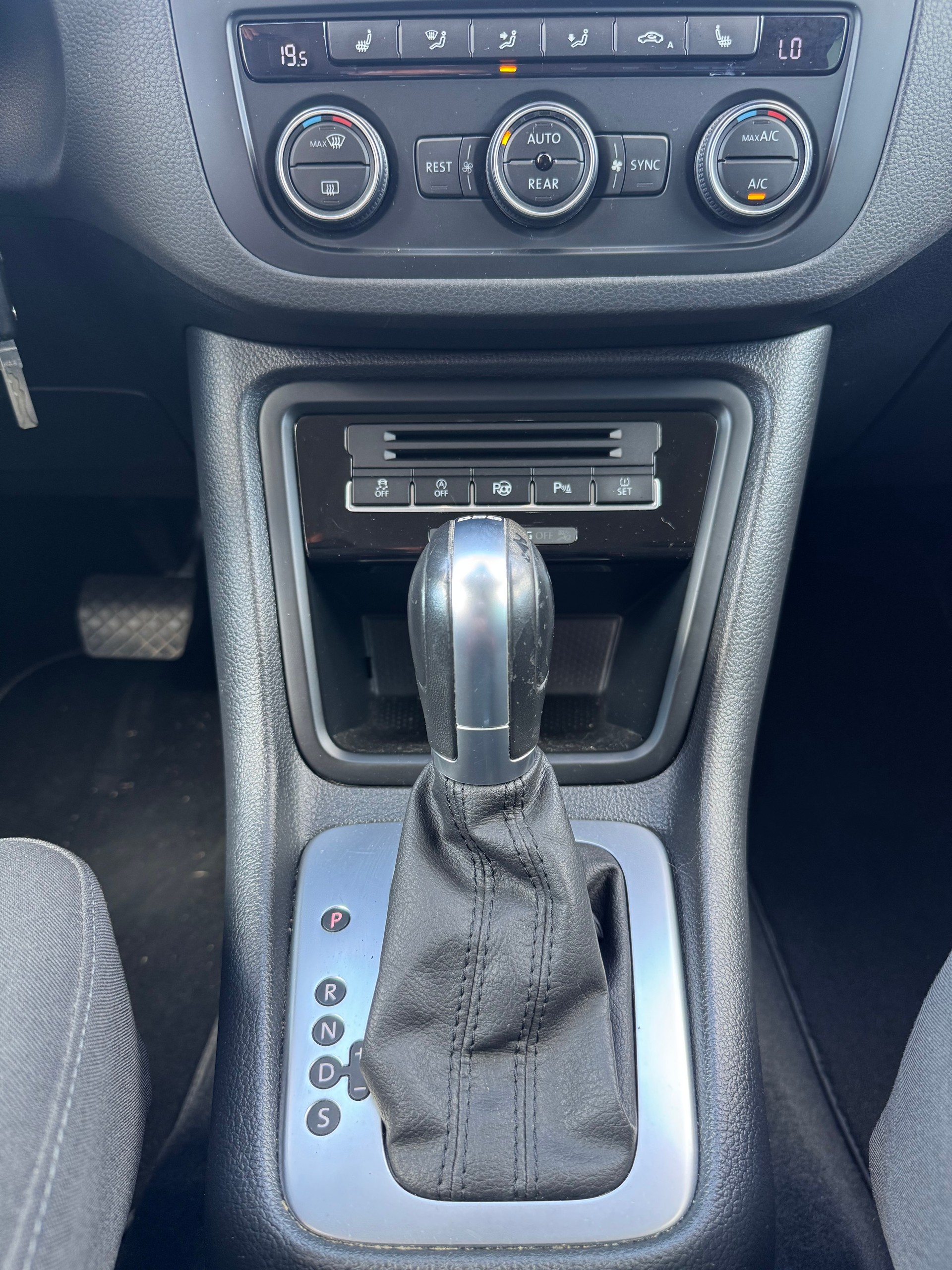 SEAT Alhambra 2.0 TDI DSG Style-image-10