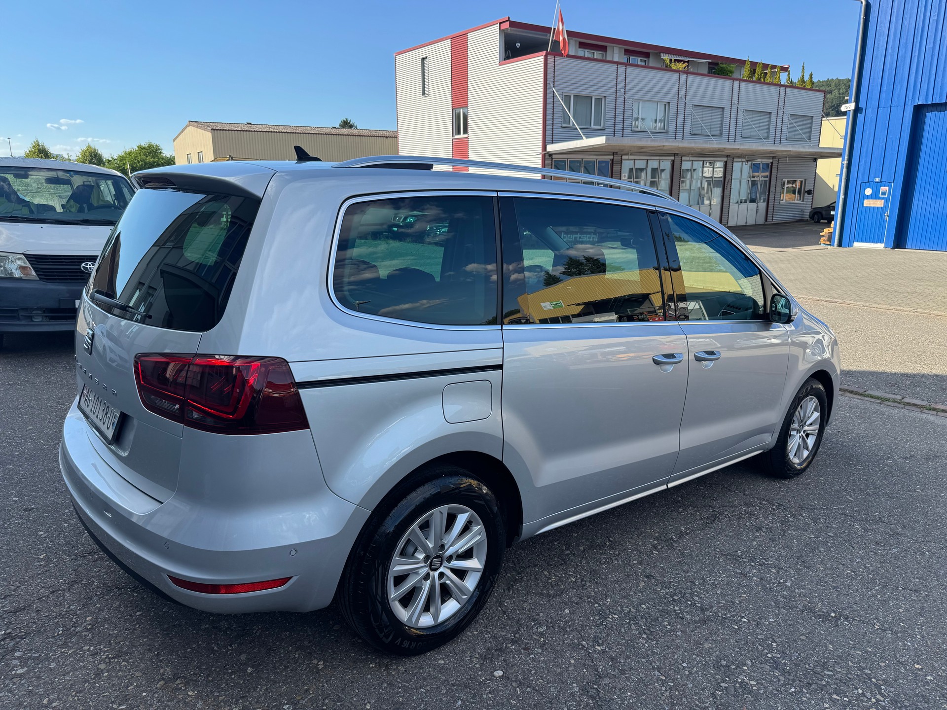 SEAT Alhambra 2.0 TDI DSG Style-image-3