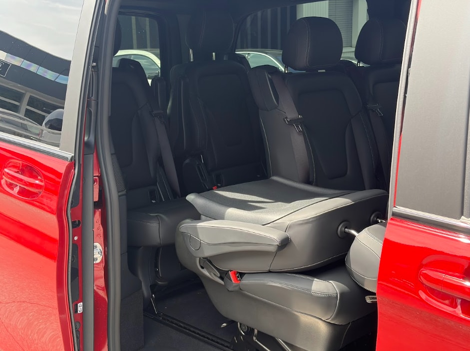 MERCEDES-BENZ V 300 d Exclusive L SWISS EDITION 4MATIC-image-16
