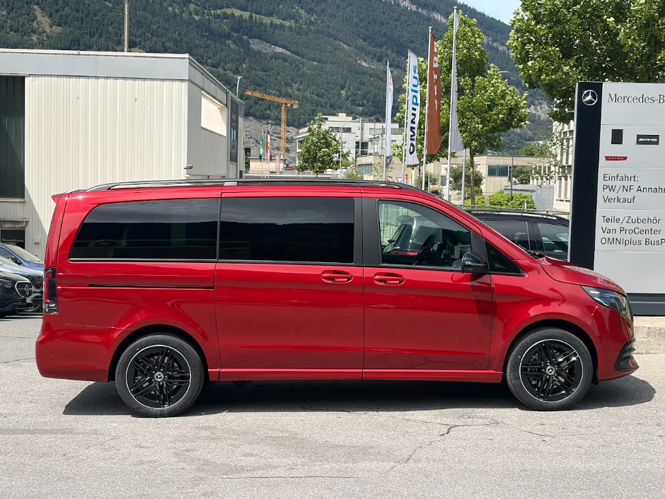 MERCEDES-BENZ V 300 d Exclusive L SWISS EDITION 4MATIC-image-13
