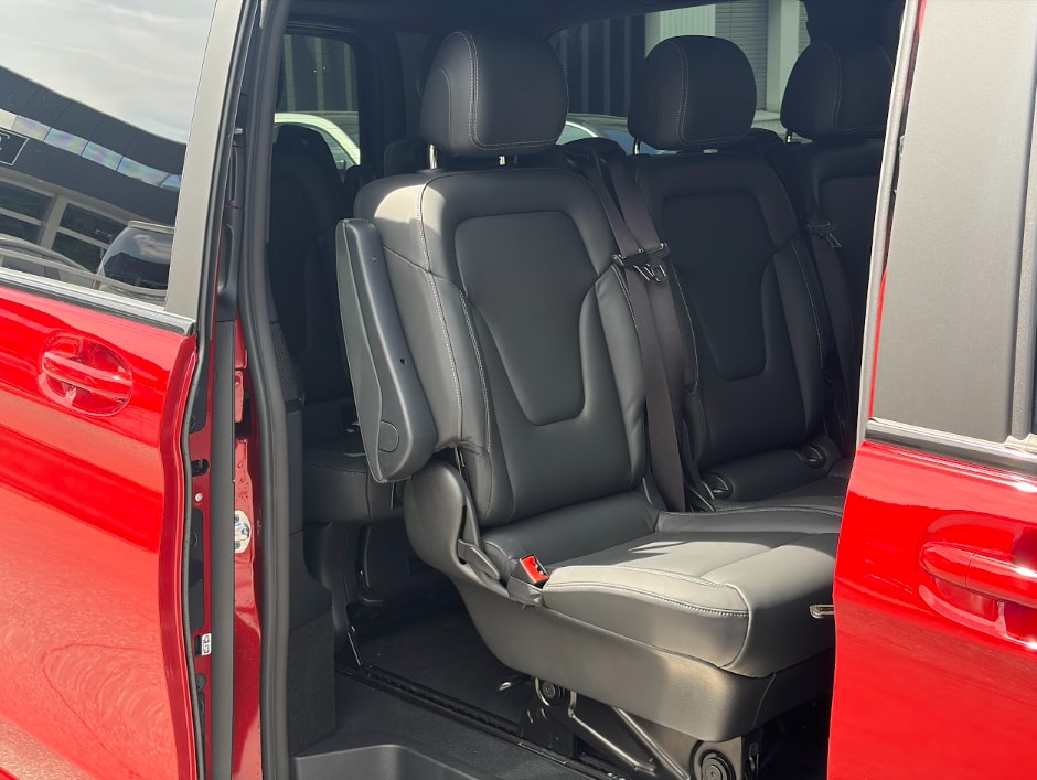 MERCEDES-BENZ V 300 d Exclusive L SWISS EDITION 4MATIC-image-15
