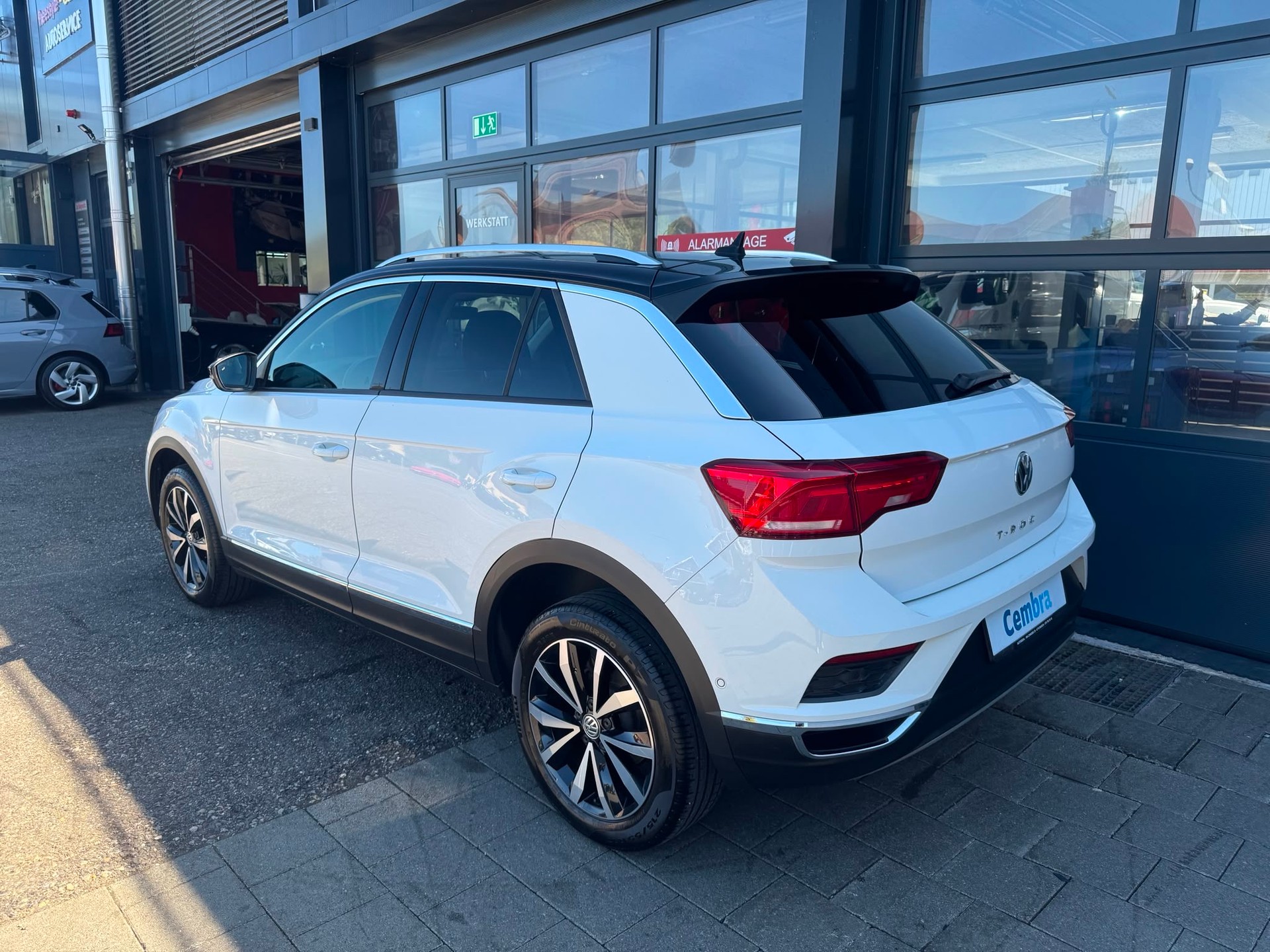 VW T-Roc 1.0 TSI Value-image-4