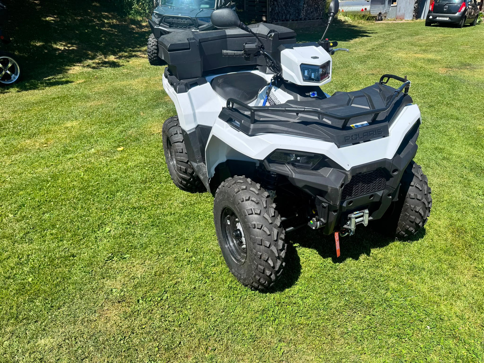 POLARIS Sportsman 570 4x4