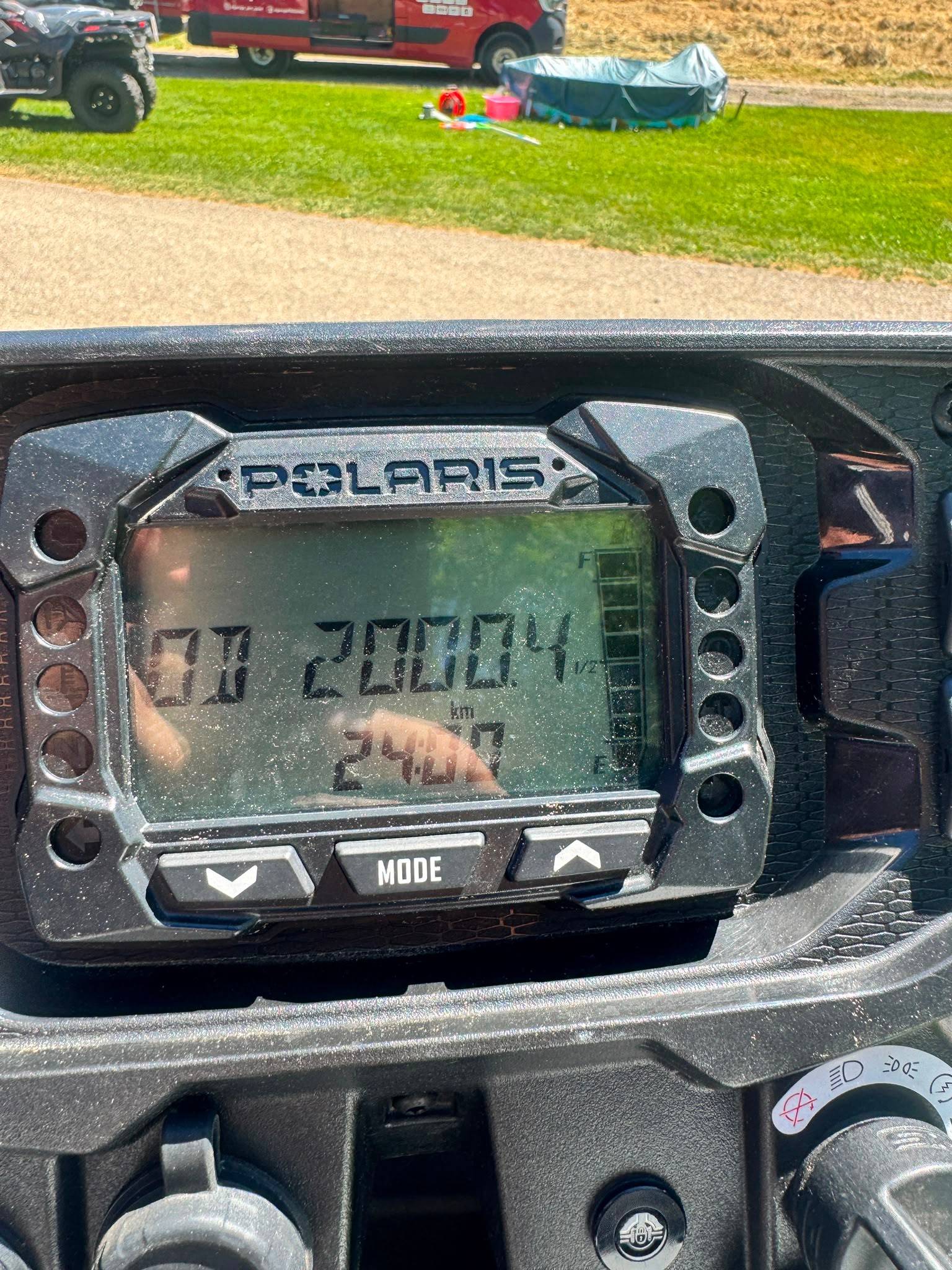 POLARIS Sportsman 570 4x4-image-6