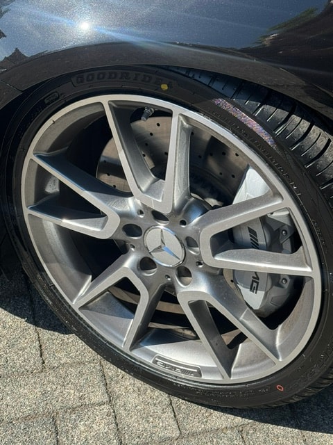 MERCEDES-BENZ C 43 AMG 4Matic 9G-Tronic-image-2