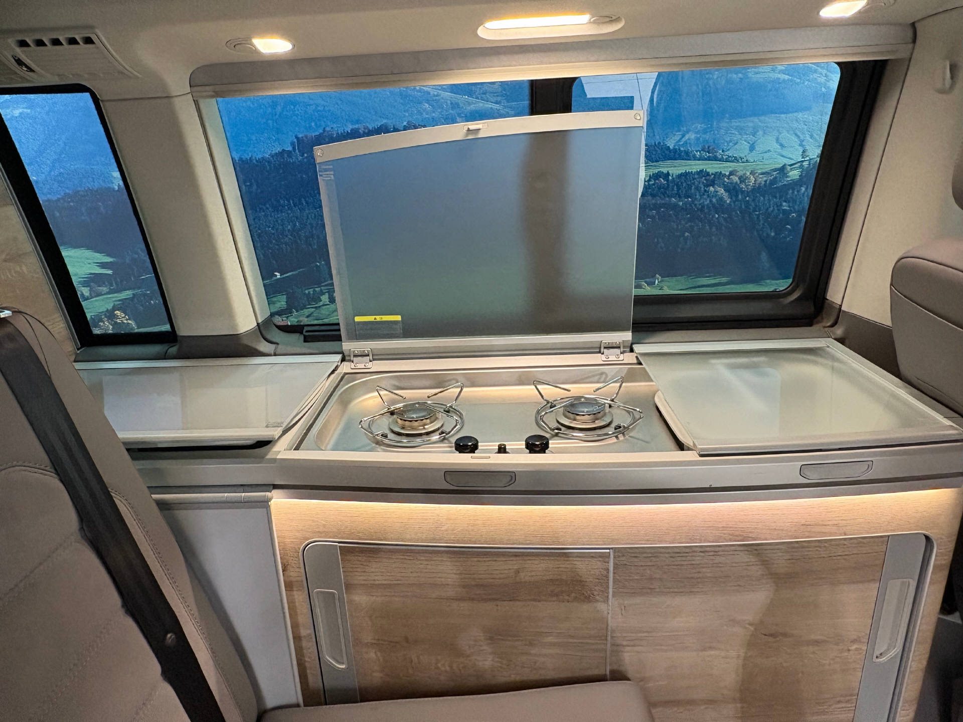 VW T6.1 California 3000 2.0 TDI 204 Ocean DSG 4m-image-9