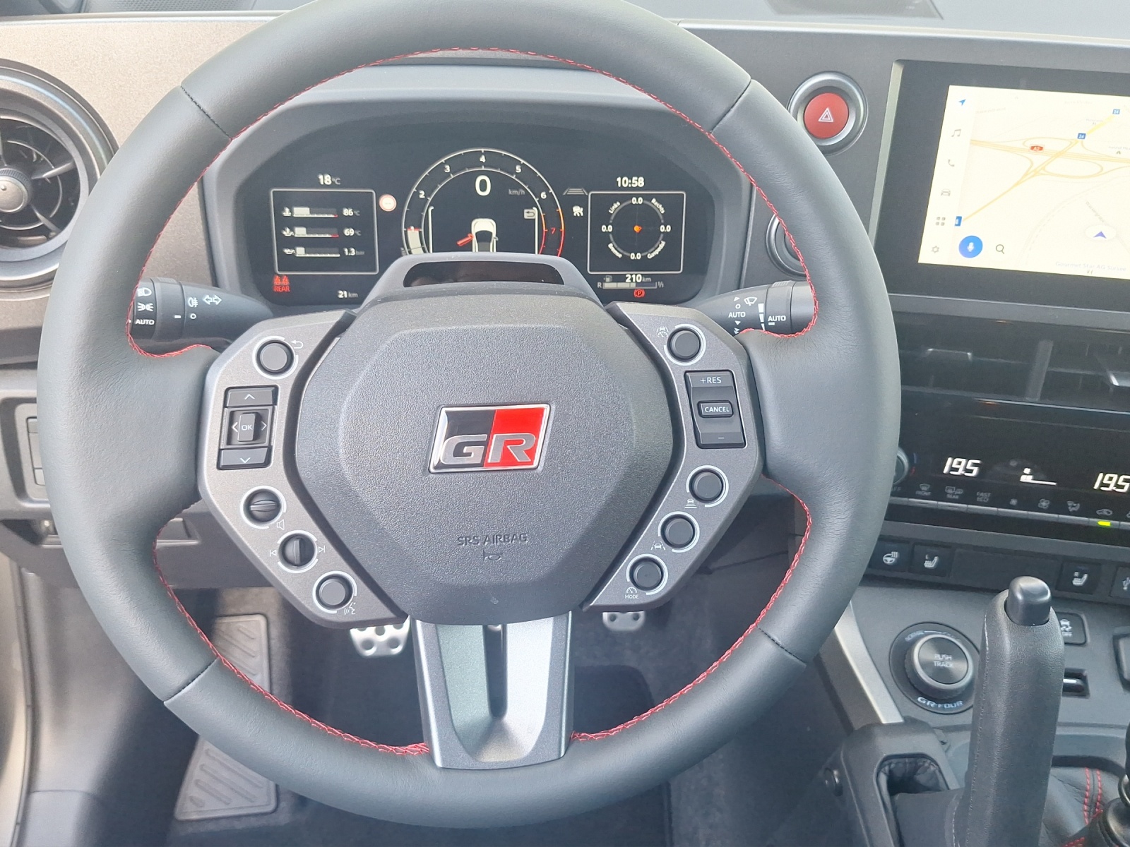 TOYOTA GR Yaris 1.6 Turbo Sport 4x4-image-11