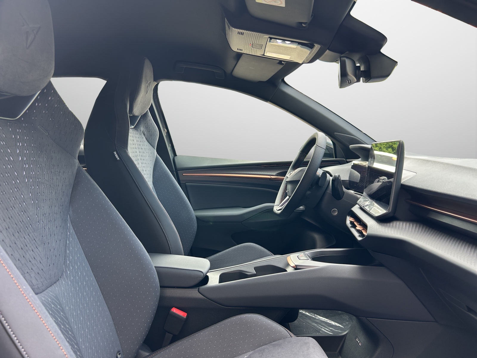 CUPRA Raval 52 kWh Dynamic+ Launch Edition-image-11