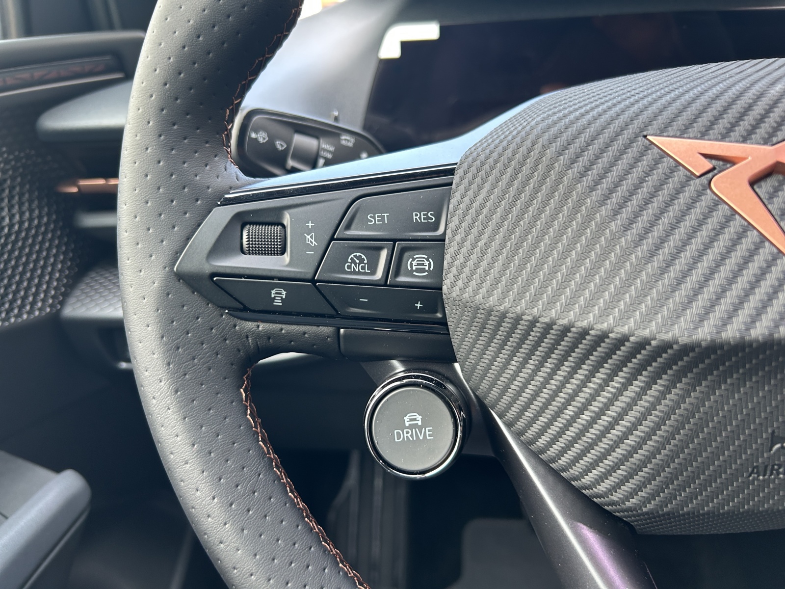 CUPRA Raval 52 kWh Dynamic+ Launch Edition-image-6