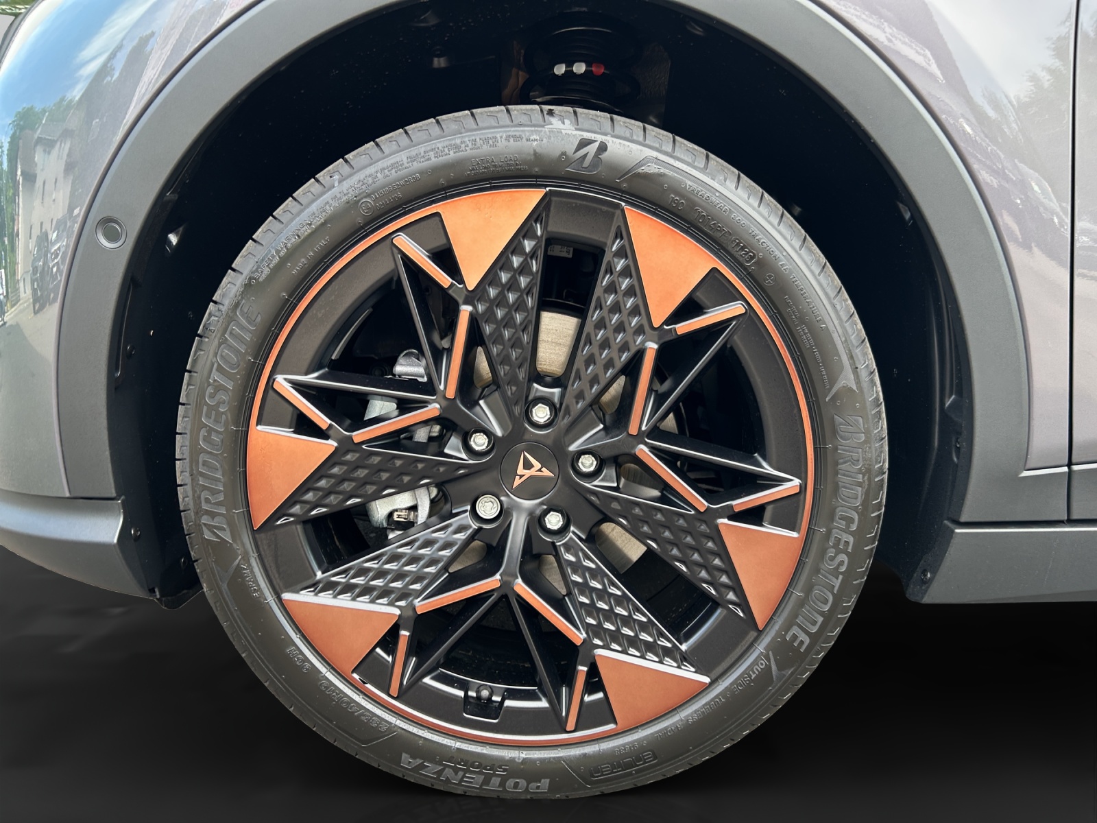 CUPRA Raval 52 kWh Dynamic+ Launch Edition-image-15