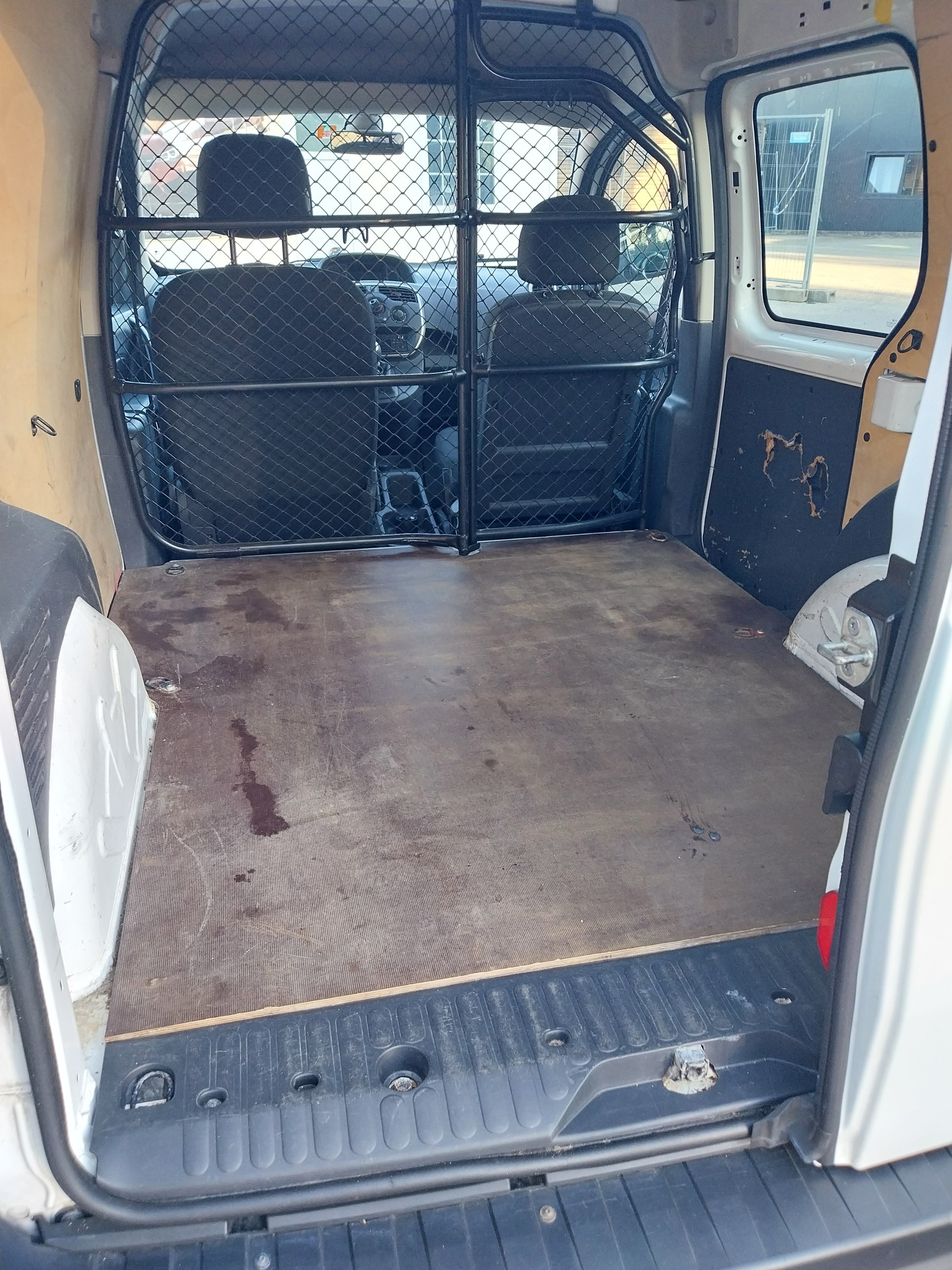 RENAULT KANGOO-image-6