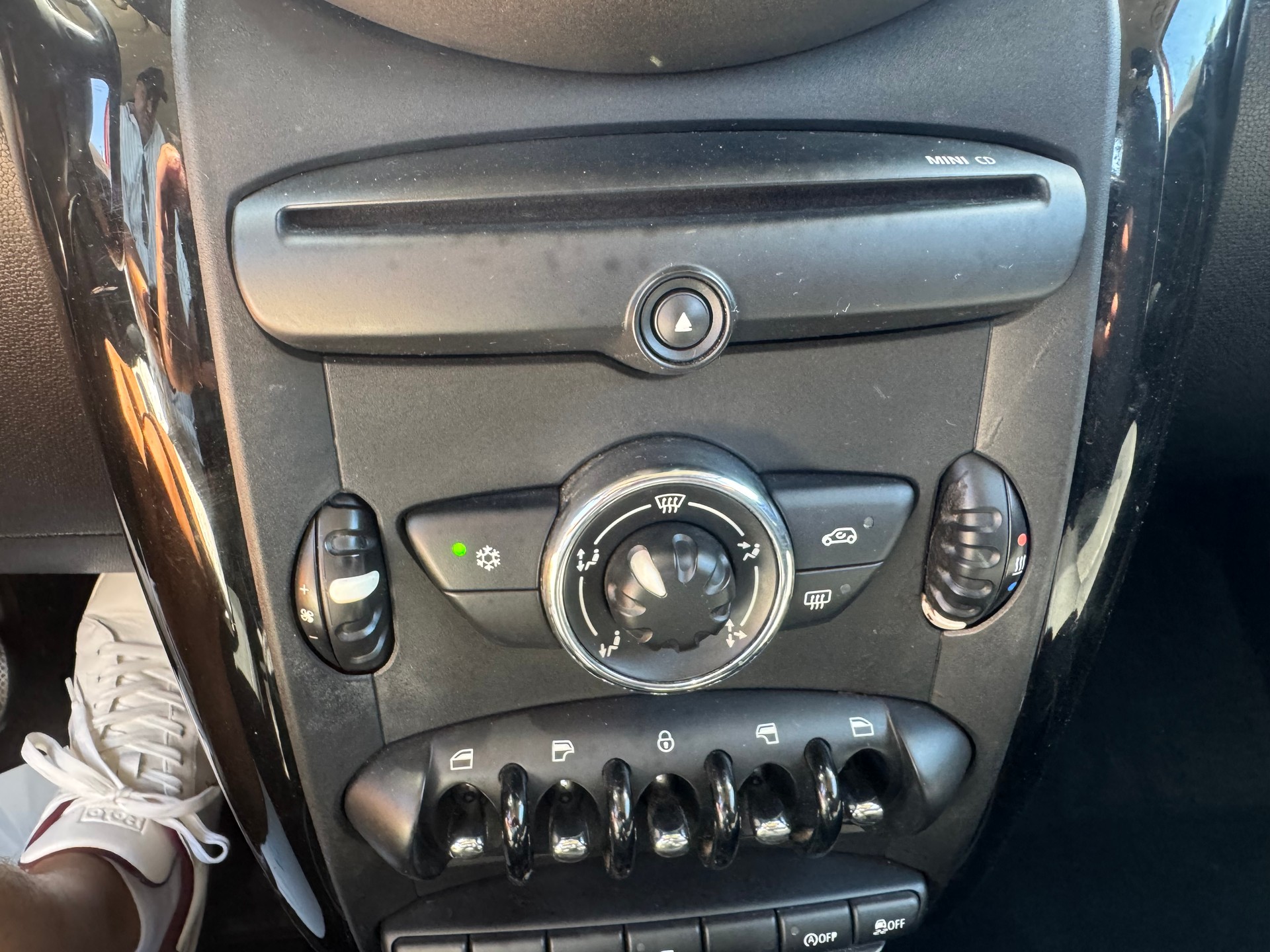 MINI Countryman One FWD-image-16