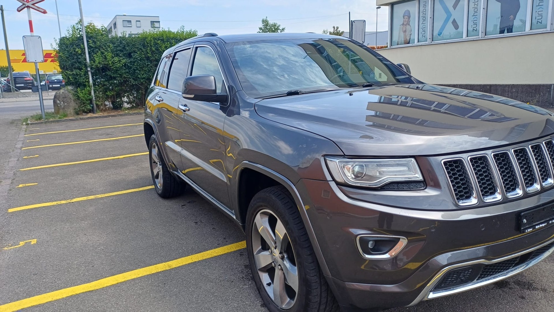 JEEP Grand Cherokee 3.0 CRD Overland Automatic-image-2