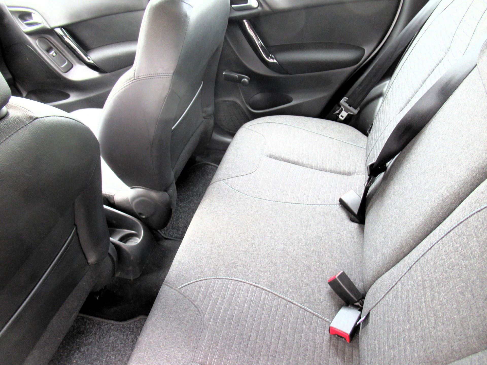 CITROEN C3 1.2i Séduction-image-5